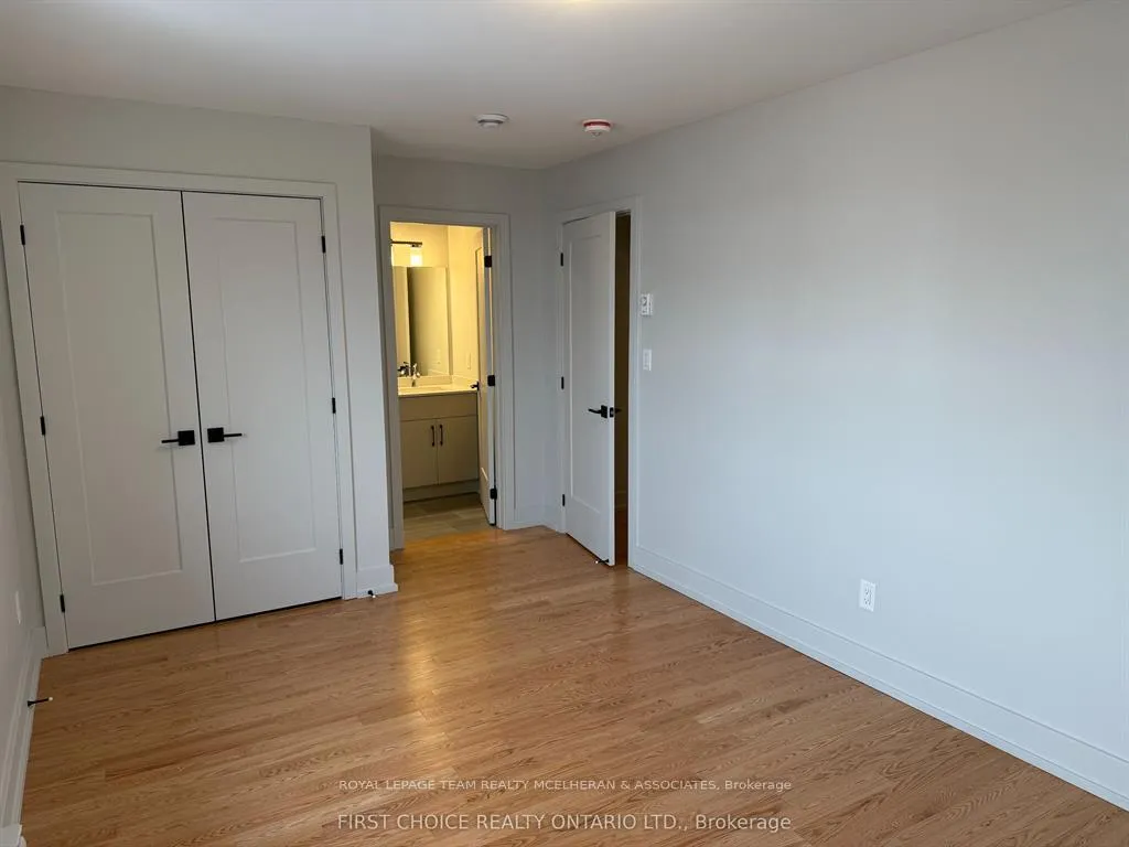 Photo 5 of 1250 Trenton Avenue, Ottawa, Carlington — HOMEH