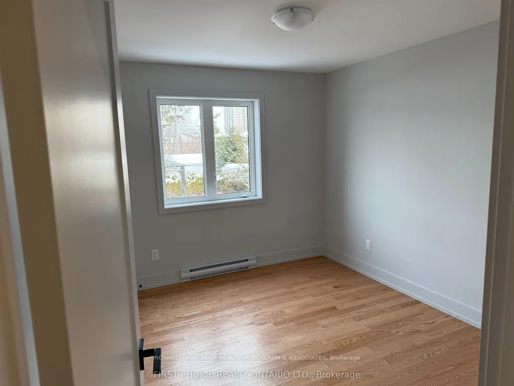 Photo 12 of 1250 Trenton Avenue, Ottawa, Carlington — HOMEH