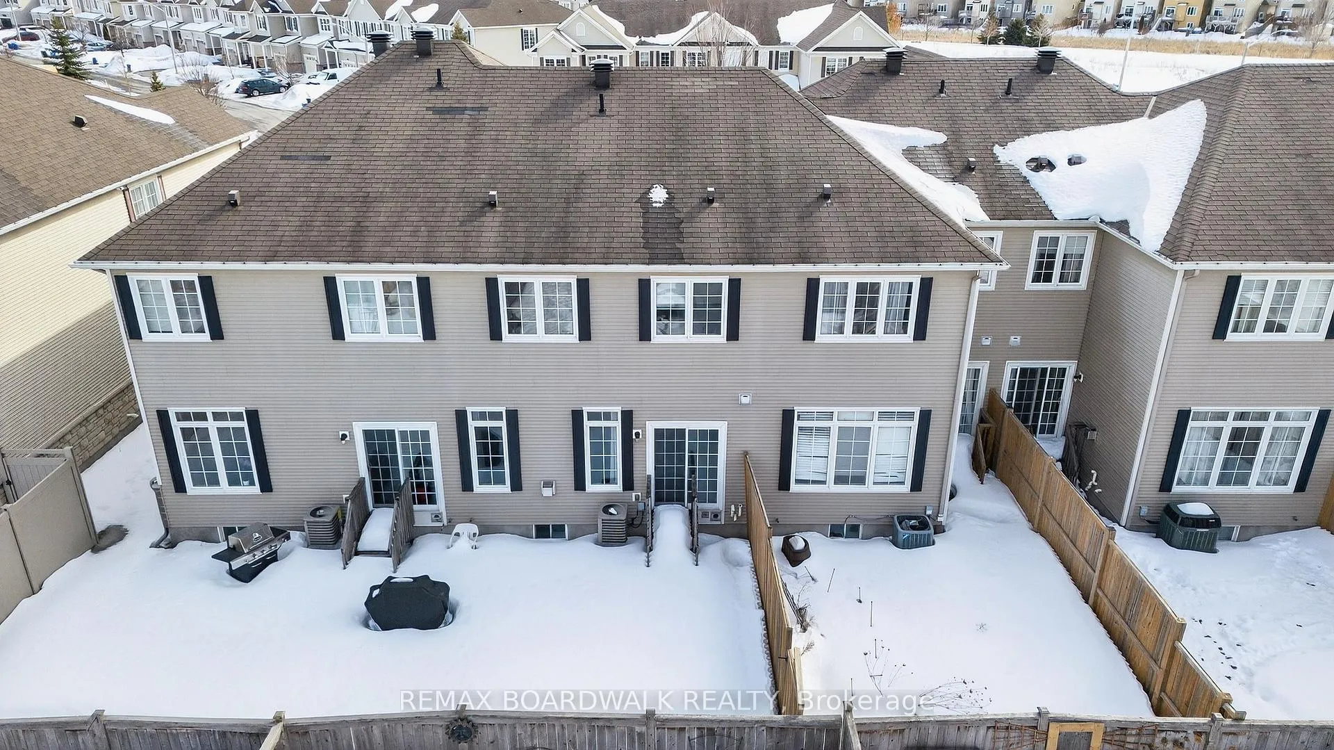 Photo 35 of 716 Oakglade Avenue, Ottawa, Kanata - Emerald Meadows/Trailwest — HOMEH