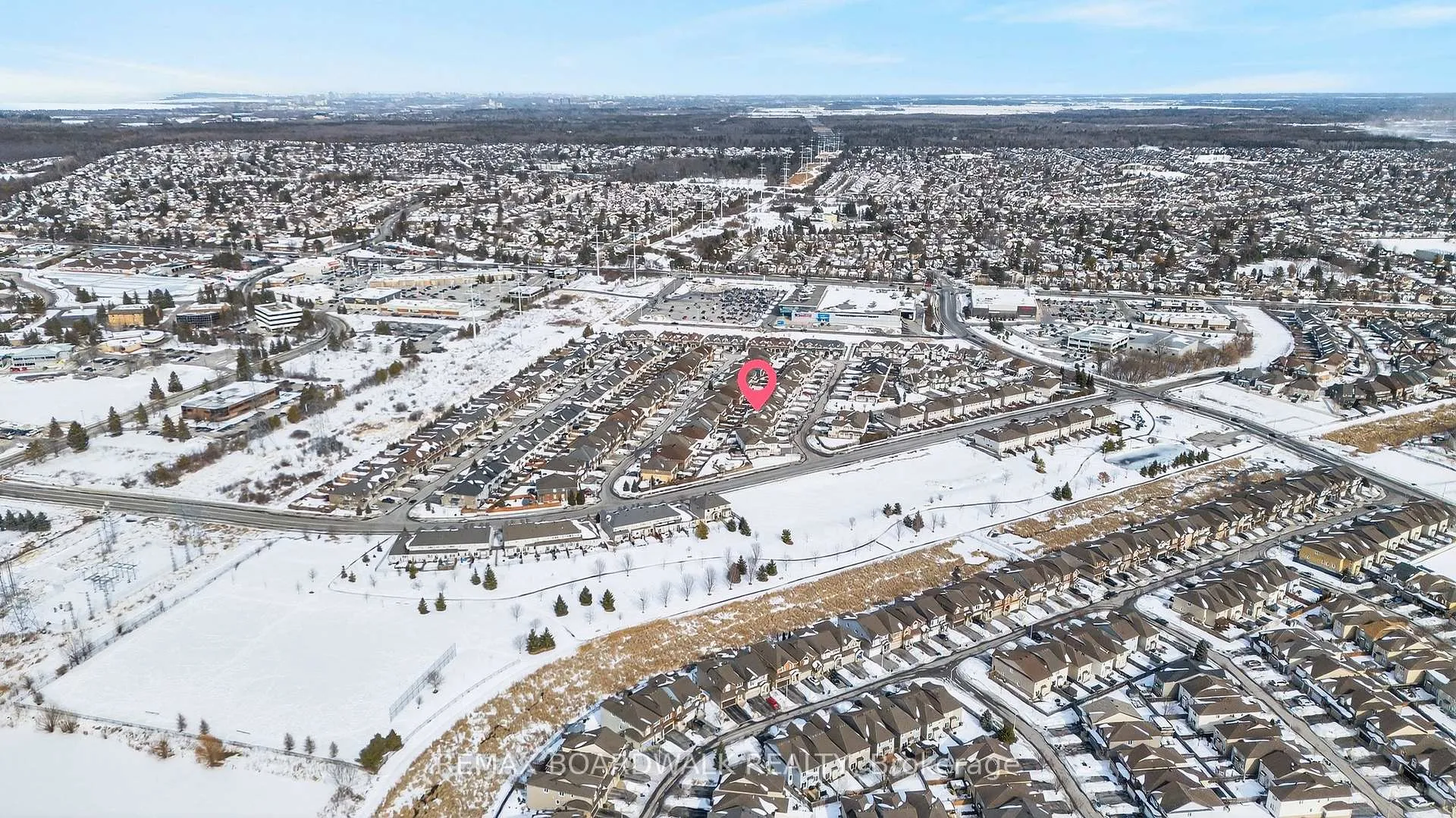 Photo 37 of 716 Oakglade Avenue, Ottawa, Kanata - Emerald Meadows/Trailwest — HOMEH