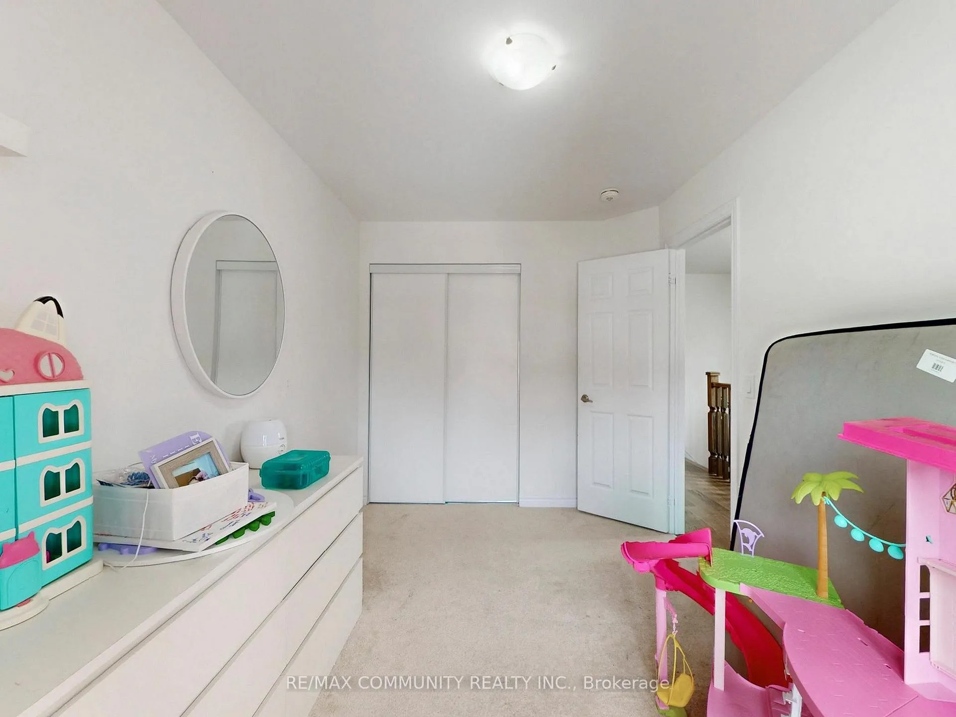 Photo 30 of 210 Ridley Crescent, Southgate — HOMEH