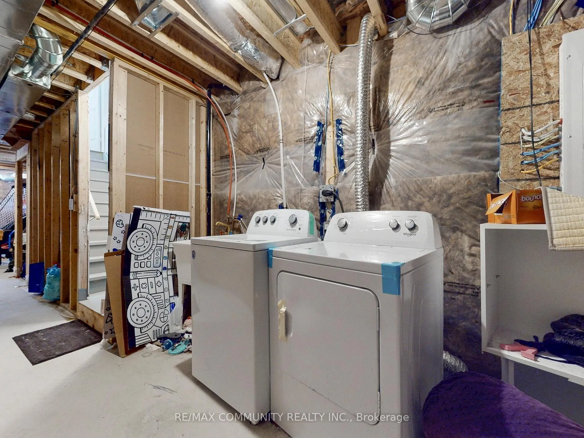 Photo 40 of 210 Ridley Crescent, Southgate — HOMEH