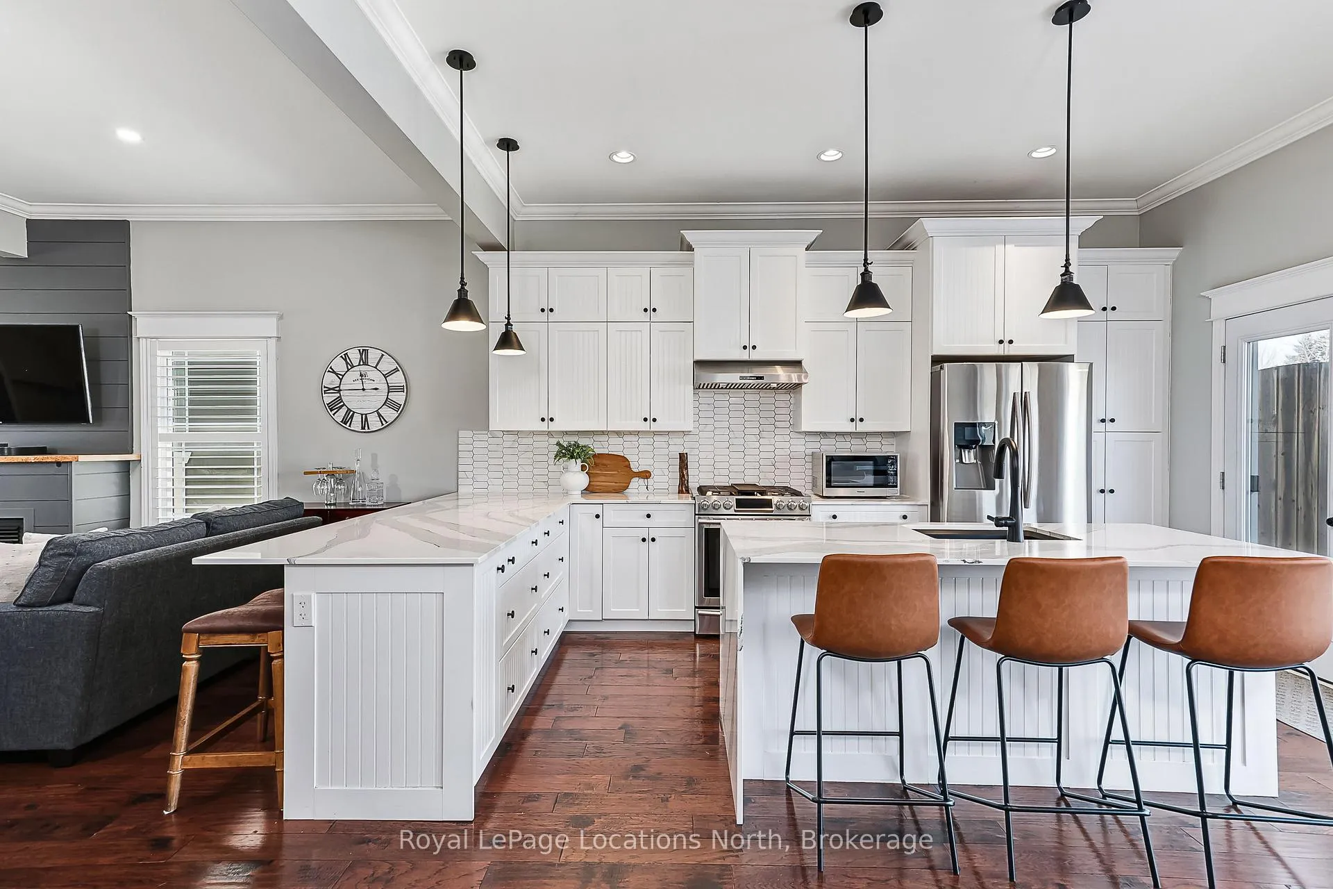 Photo 8 of 65 Findlay Drive, Collingwood — HOMEH