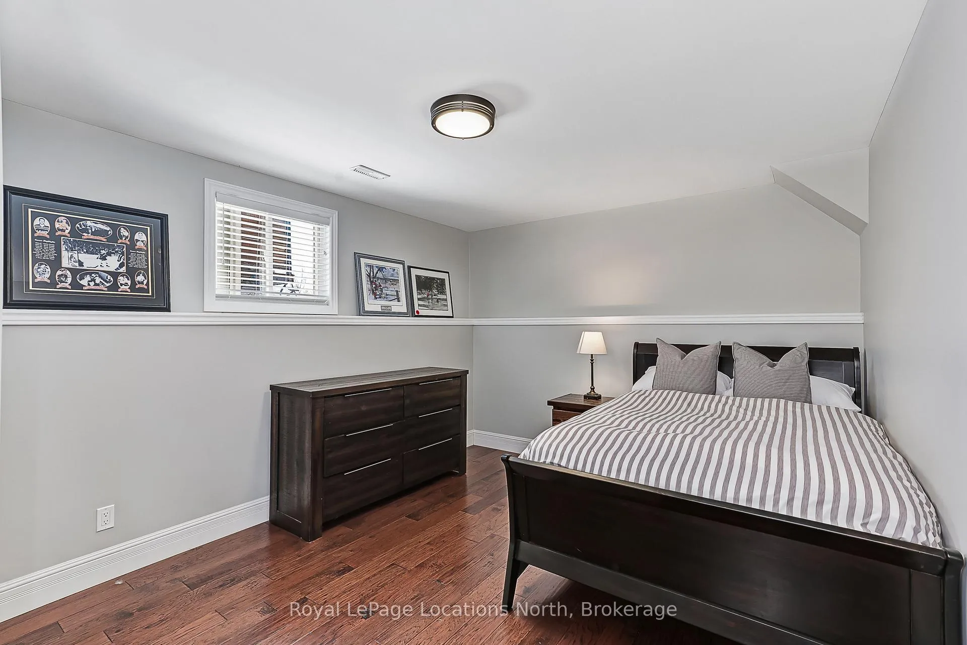 Photo 29 of 65 Findlay Drive, Collingwood — HOMEH
