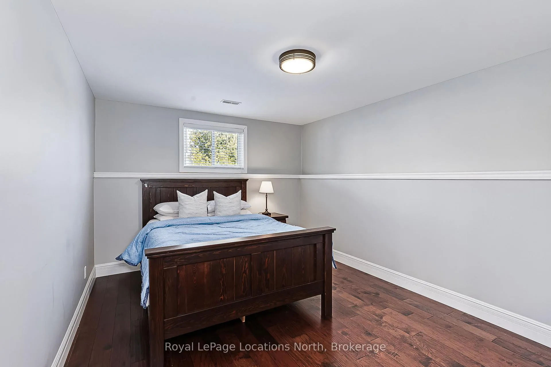 Photo 30 of 65 Findlay Drive, Collingwood — HOMEH