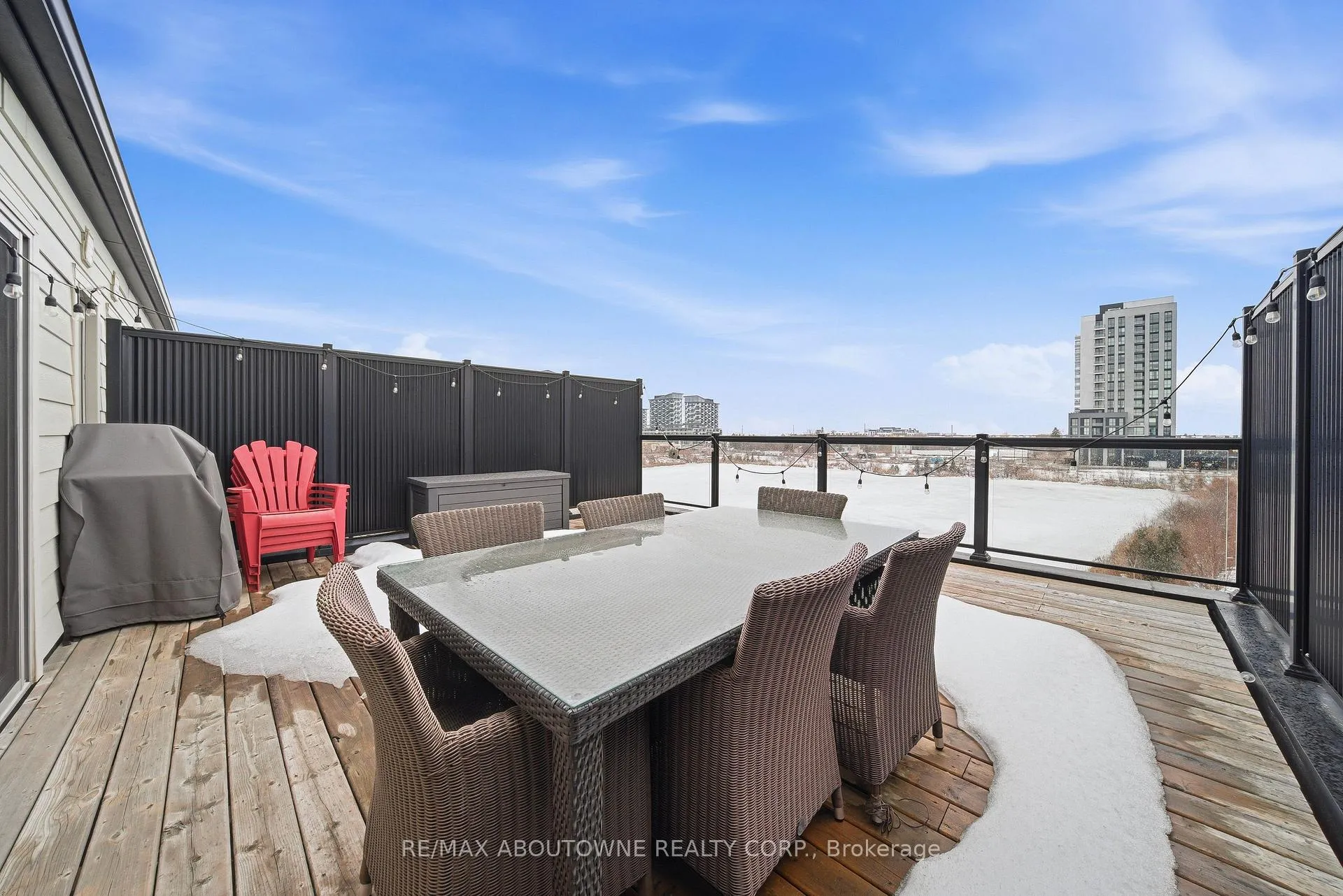 Photo 35 of 3066 Cascade Common, Oakville, Joshua Meadows — HOMEH