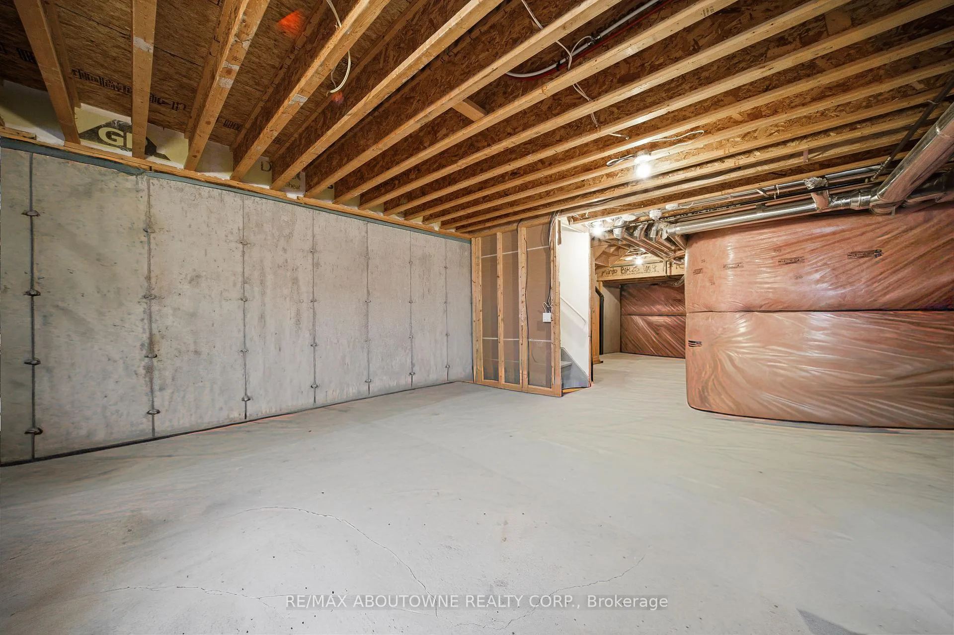 Photo 37 of 3066 Cascade Common, Oakville, Joshua Meadows — HOMEH