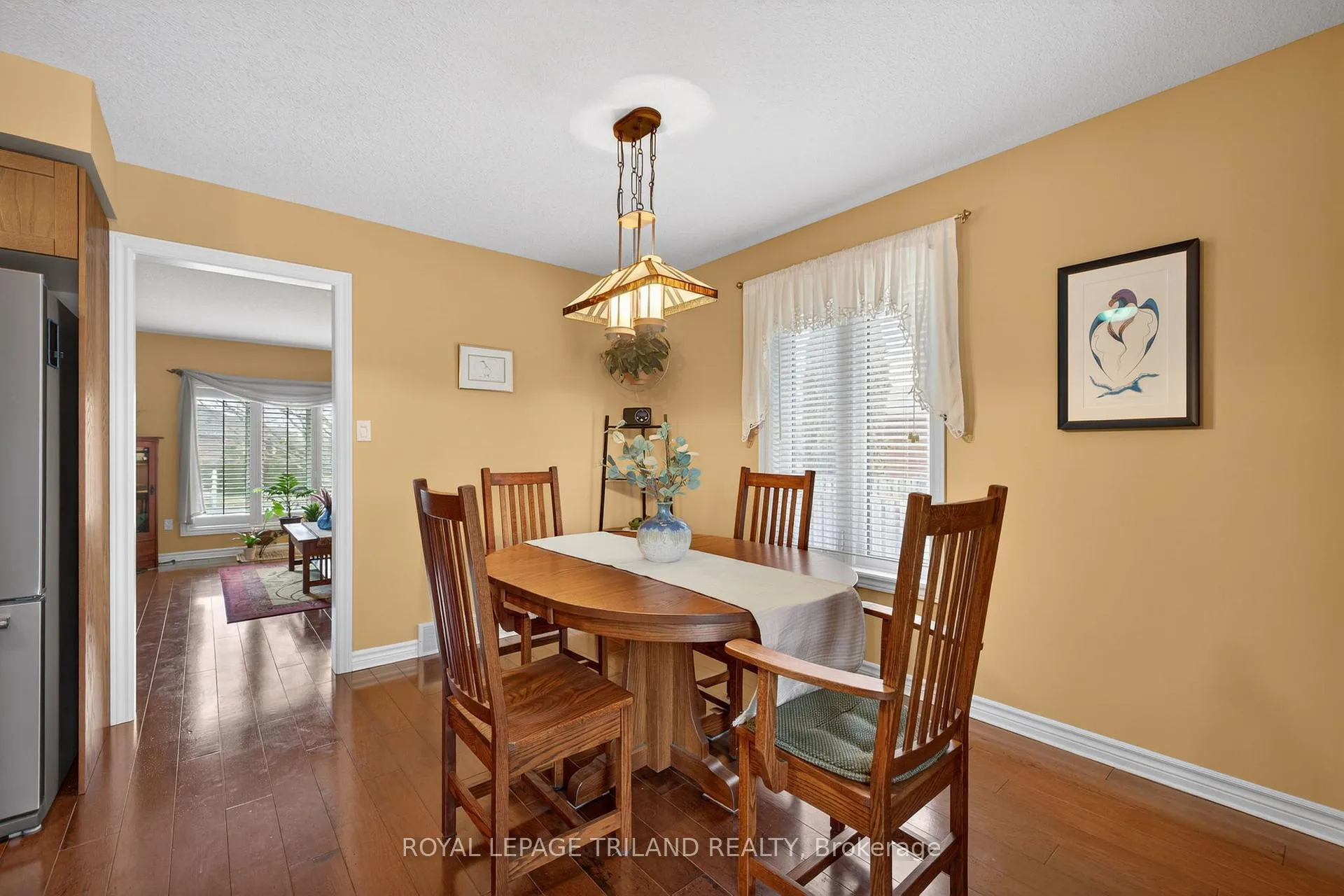 Photo 9 of 214 Mitchell Court, Thames Centre, Dorchester — HOMEH
