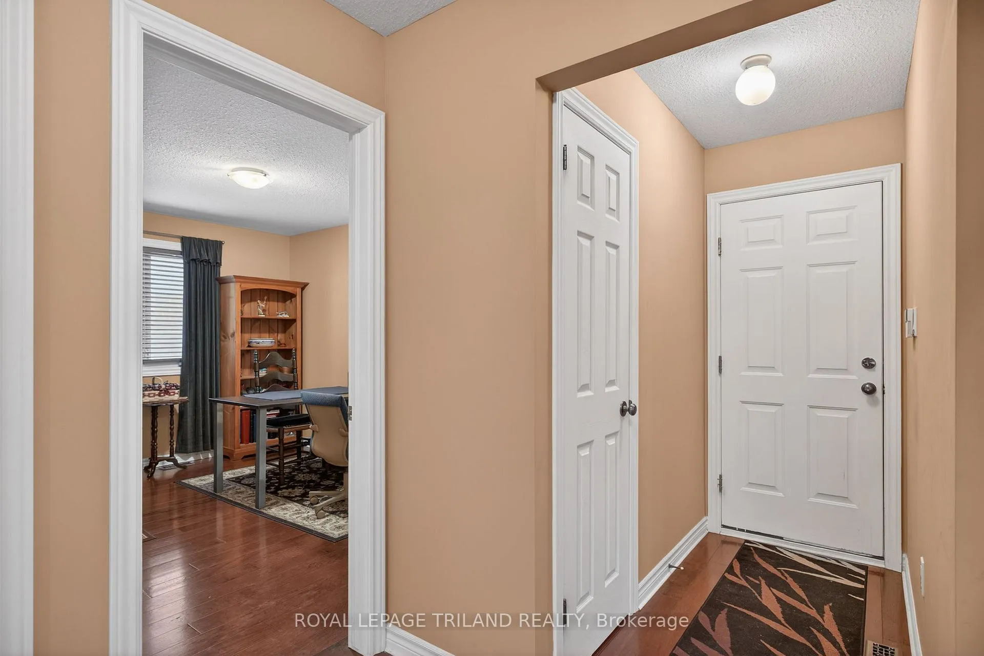 Photo 18 of 214 Mitchell Court, Thames Centre, Dorchester — HOMEH