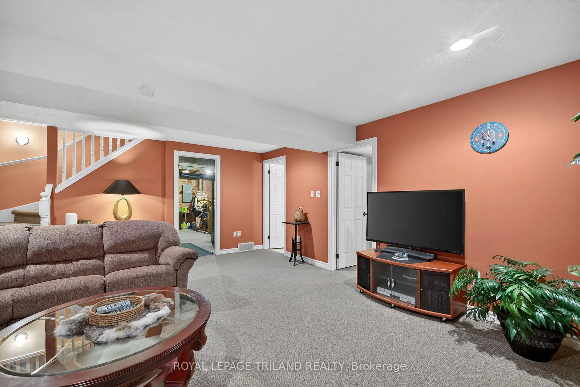 Photo 30 of 214 Mitchell Court, Thames Centre, Dorchester — HOMEH