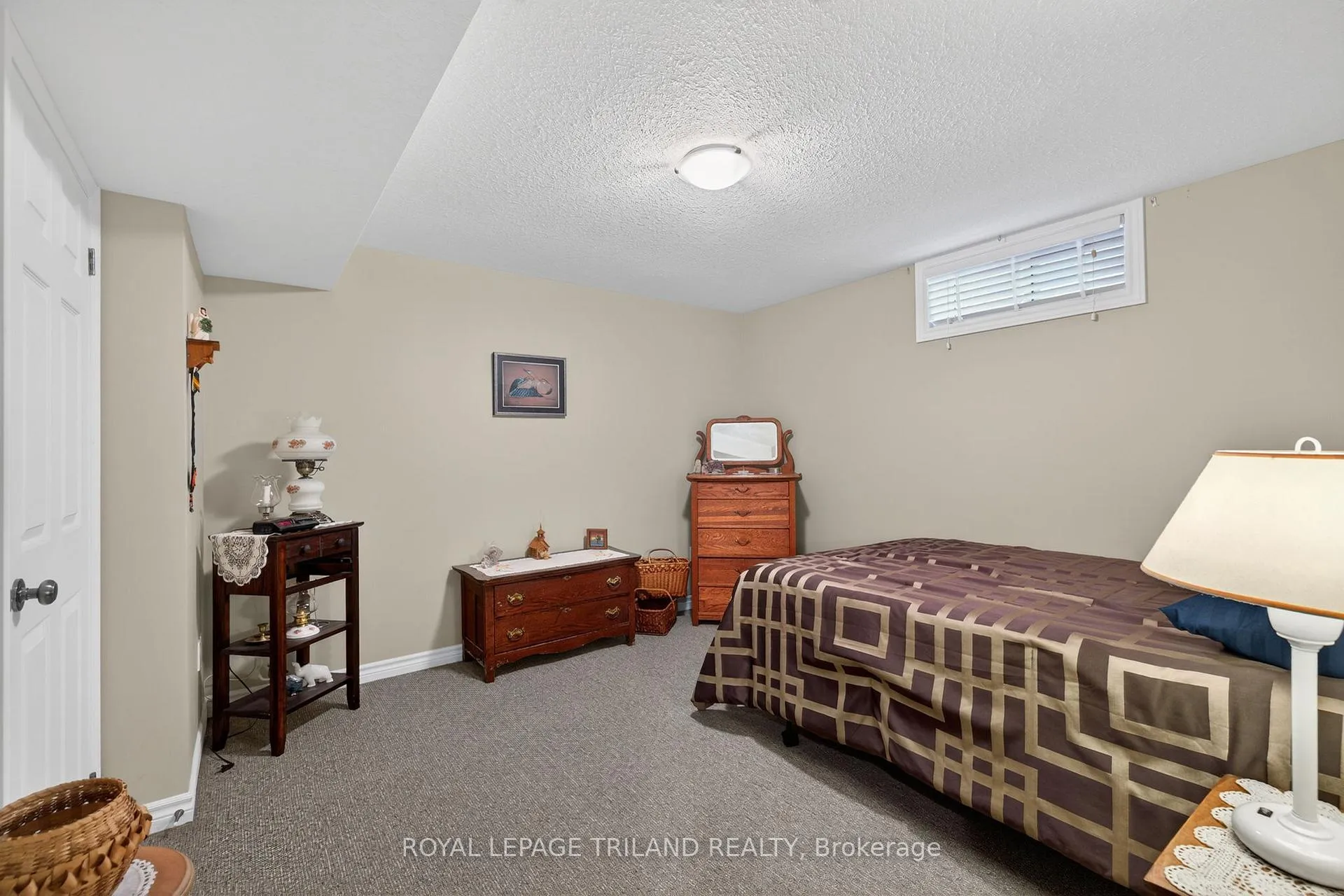 Photo 31 of 214 Mitchell Court, Thames Centre, Dorchester — HOMEH