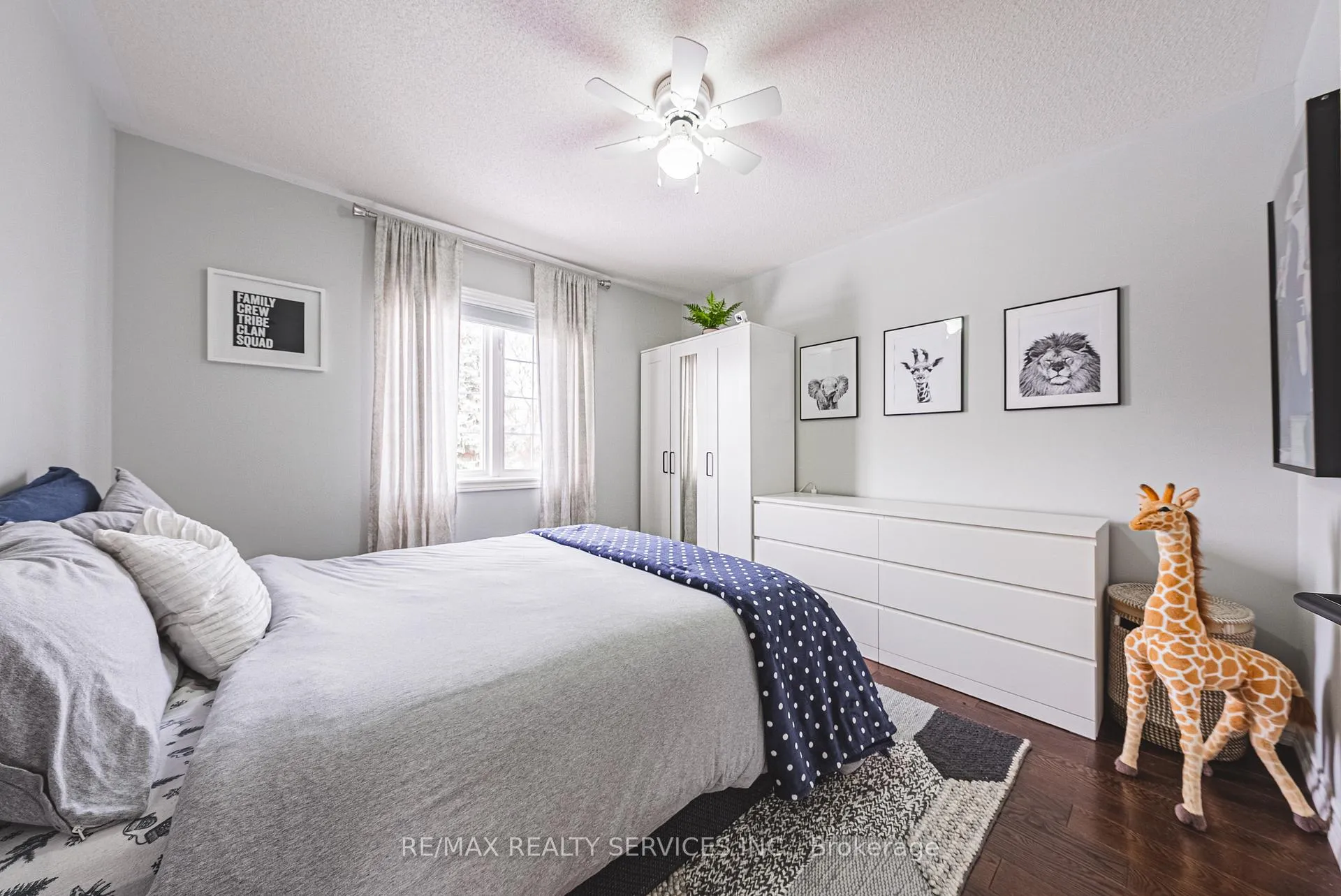 Photo 20 of 16 Twin Willow Crescent, Brampton, Snelgrove — HOMEH