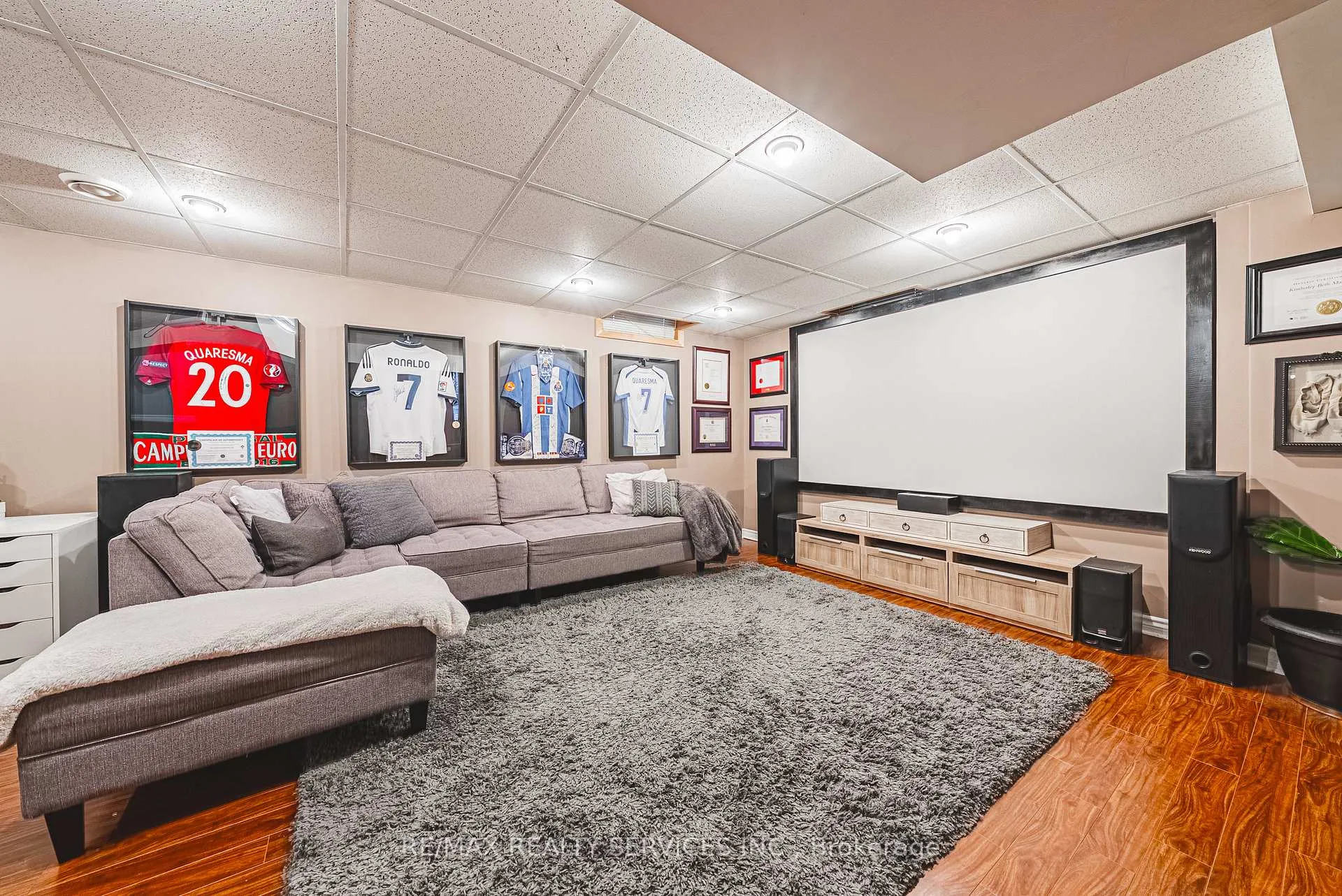 Photo 26 of 16 Twin Willow Crescent, Brampton, Snelgrove — HOMEH