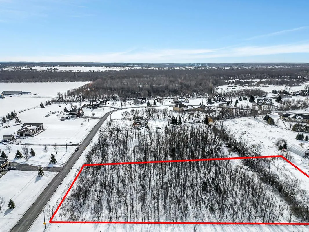 Photo 11 of 7511 Dawn Tara Drive, Ottawa, Osgoode Twp North of Reg Rd 6 — HOMEH