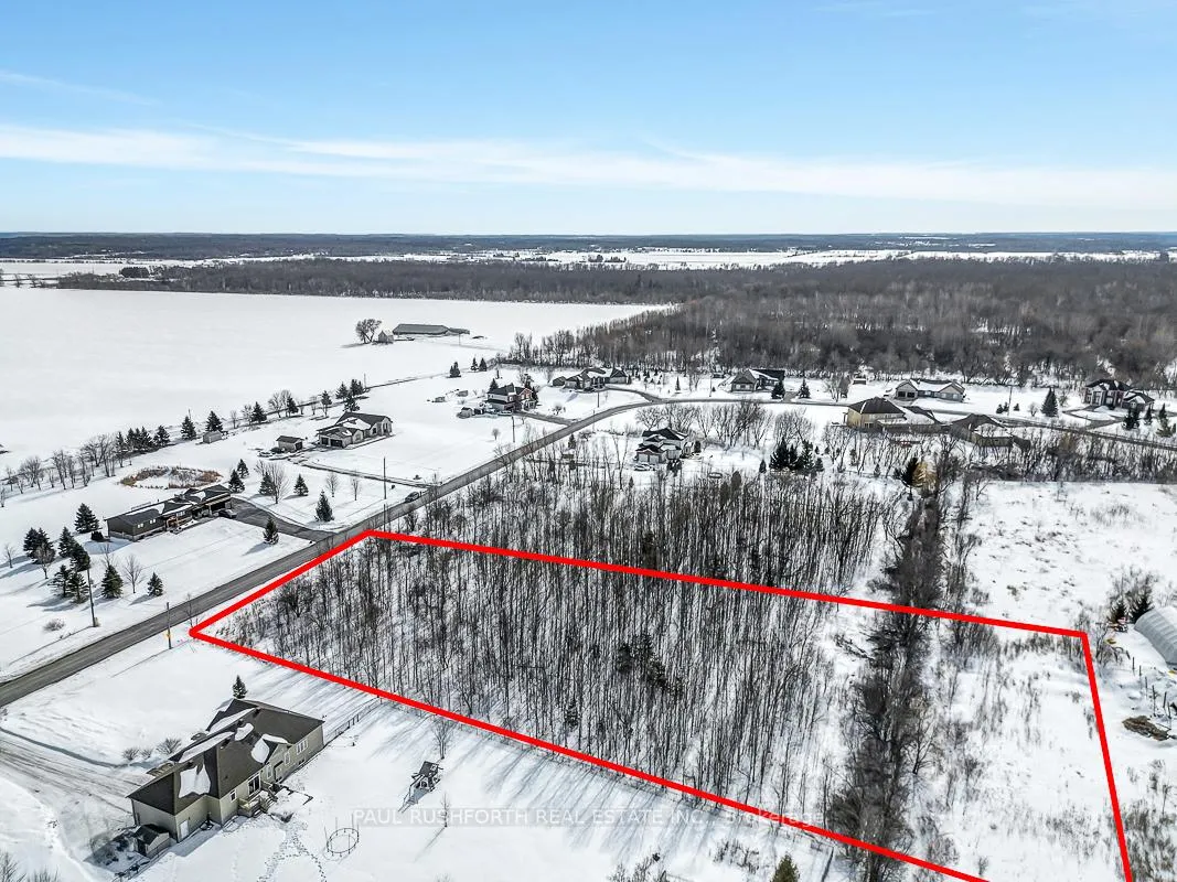Photo 12 of 7511 Dawn Tara Drive, Ottawa, Osgoode Twp North of Reg Rd 6 — HOMEH