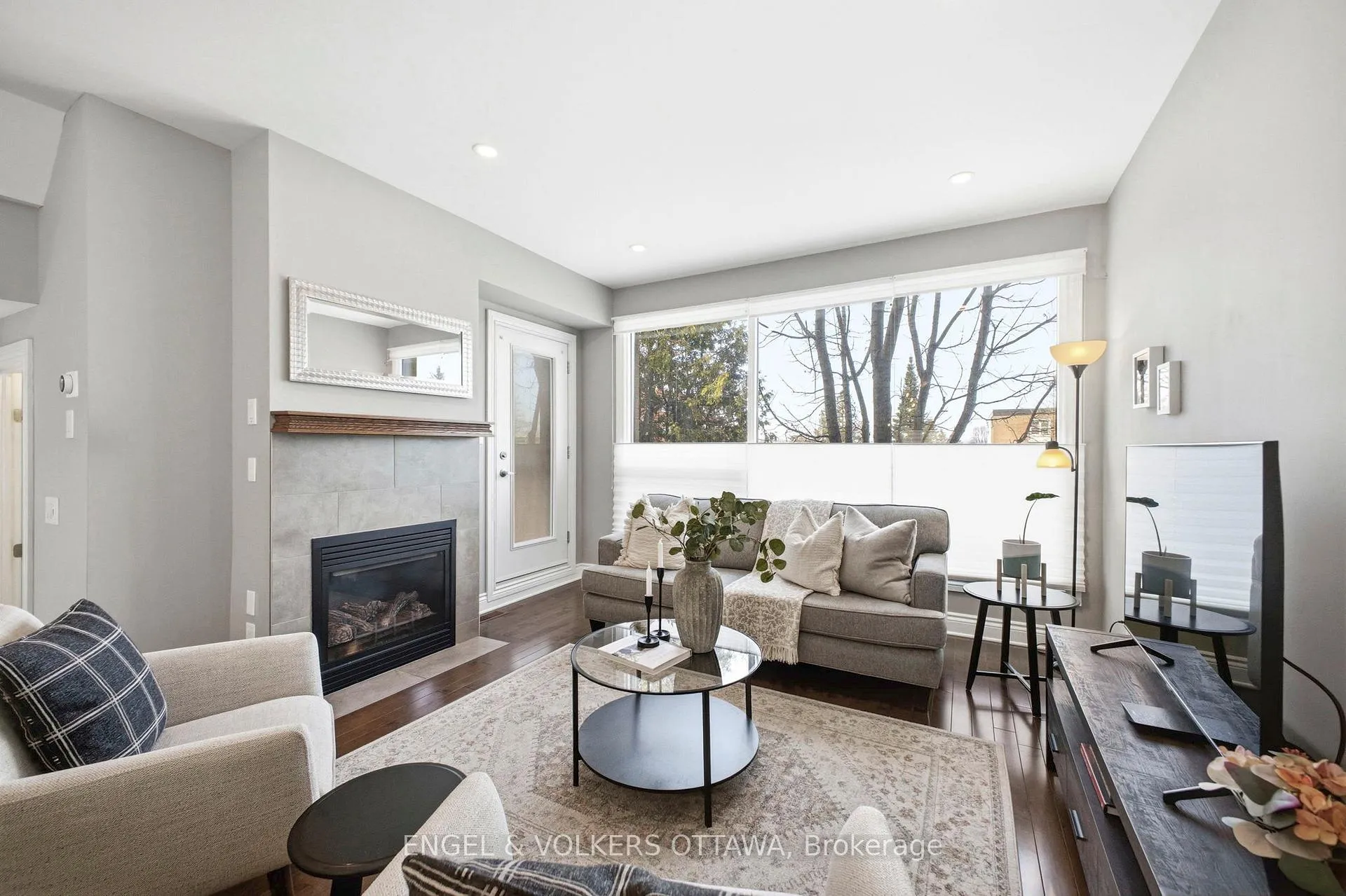 Photo 12 of 1890 Carling Avenue, Ottawa, McKellar Heights/Glabar Park — HOMEH