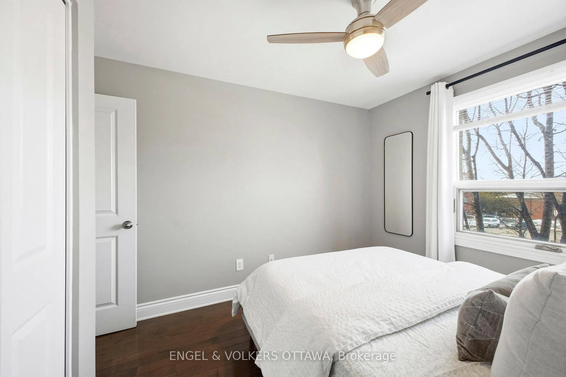 Photo 31 of 1890 Carling Avenue, Ottawa, McKellar Heights/Glabar Park — HOMEH
