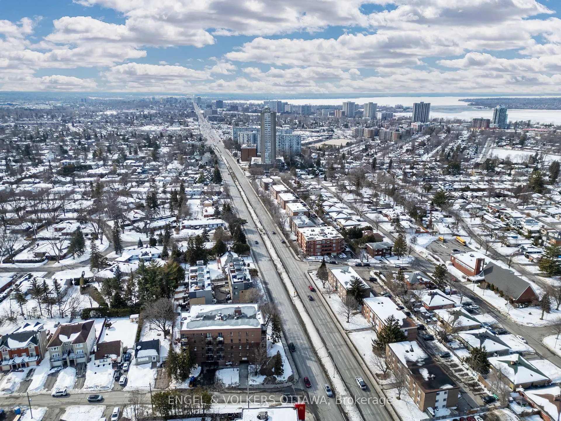 Photo 47 of 1890 Carling Avenue, Ottawa, McKellar Heights/Glabar Park — HOMEH