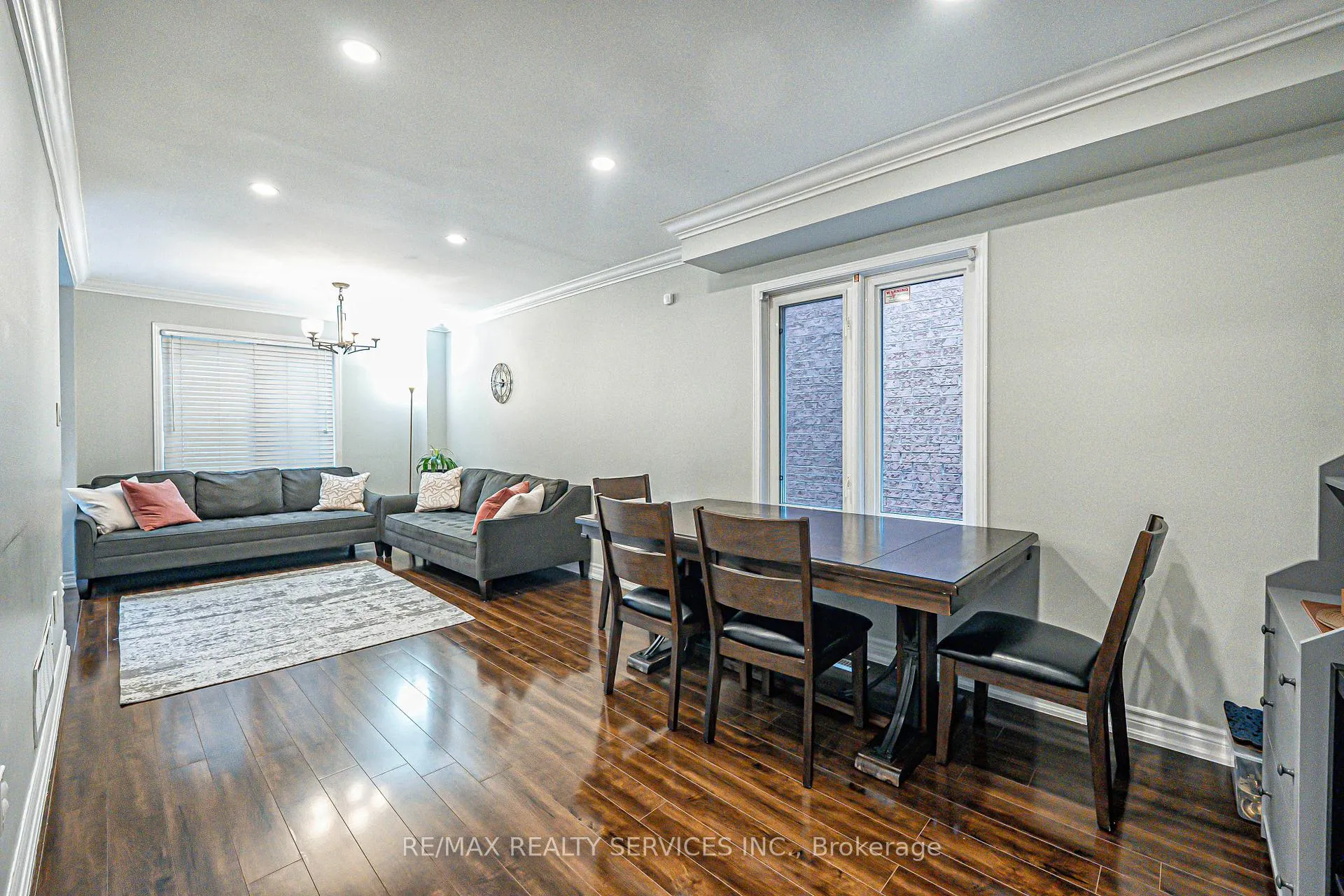Photo 8 of 125 Lent Crescent, Brampton, Fletcher's West — HOMEH