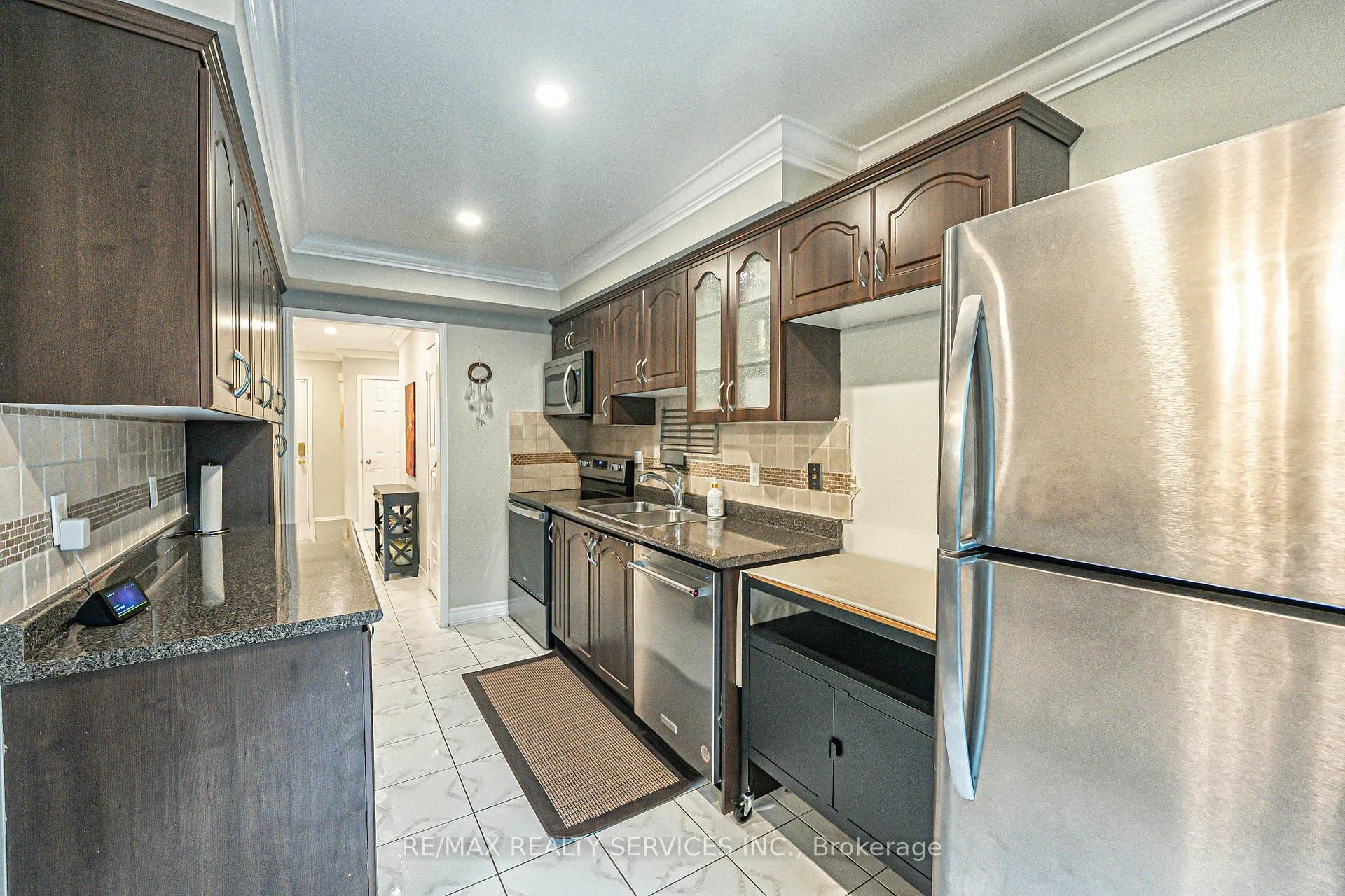 Photo 16 of 125 Lent Crescent, Brampton, Fletcher's West — HOMEH