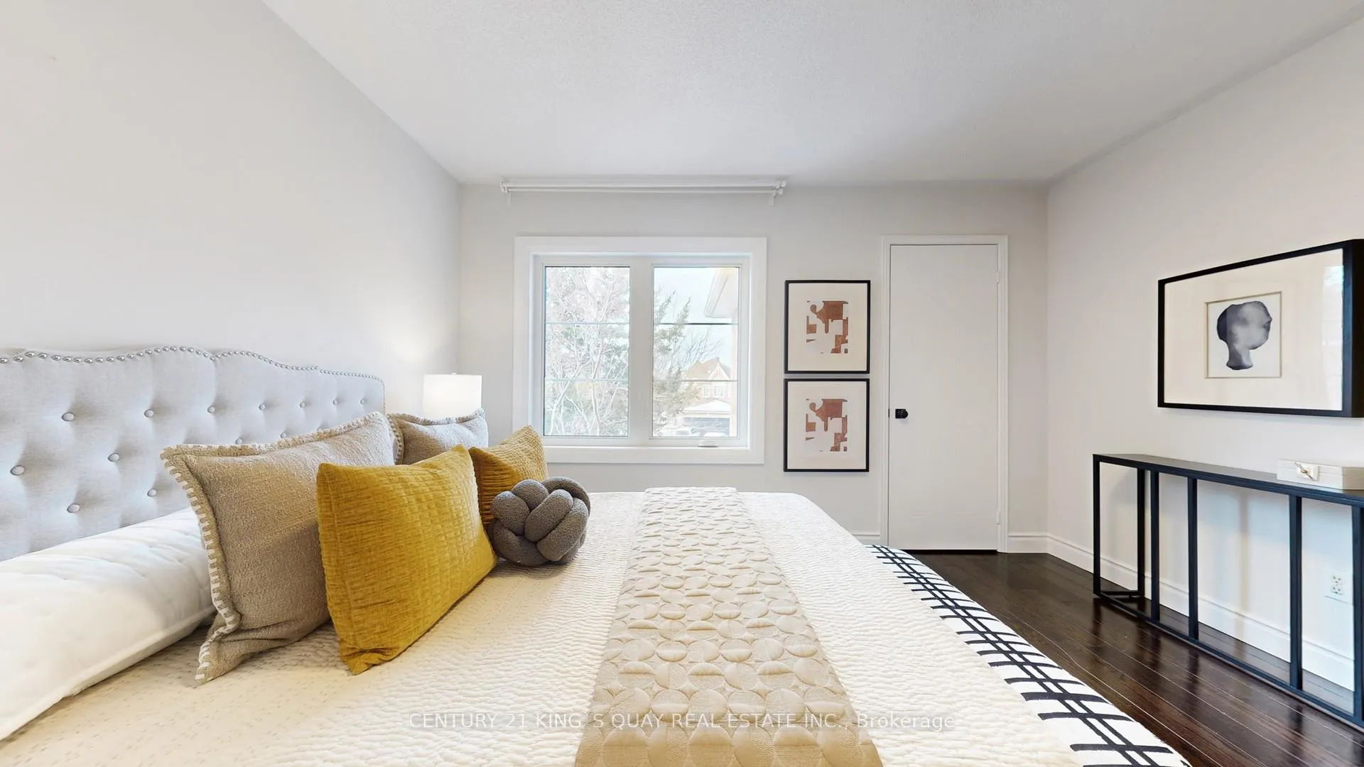 Photo 39 of 92 Canterfield Close, Markham, Markville — HOMEH