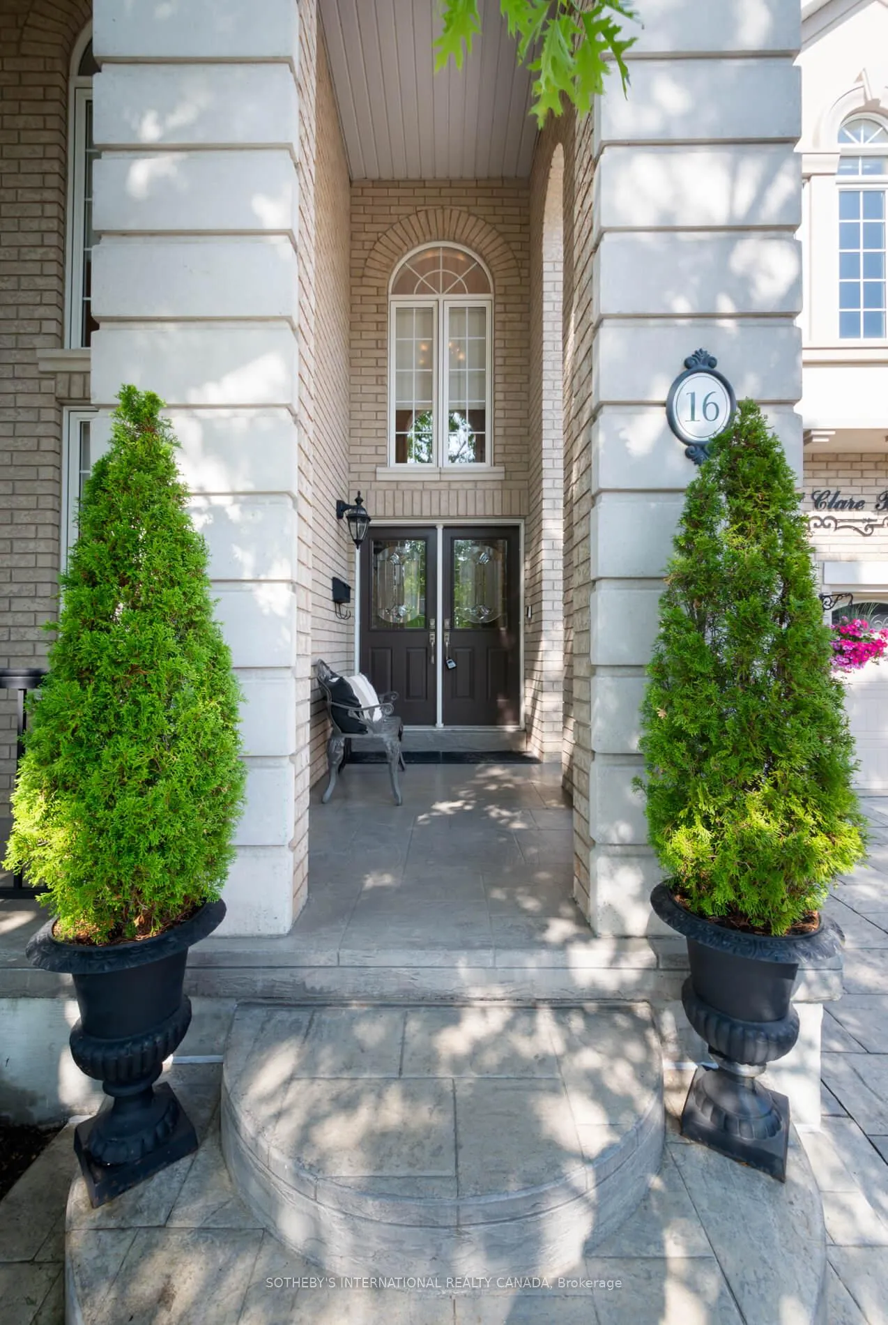 Photo 3 of 16 Saint Clare Boulevard, Vaughan, Vellore Village — HOMEH