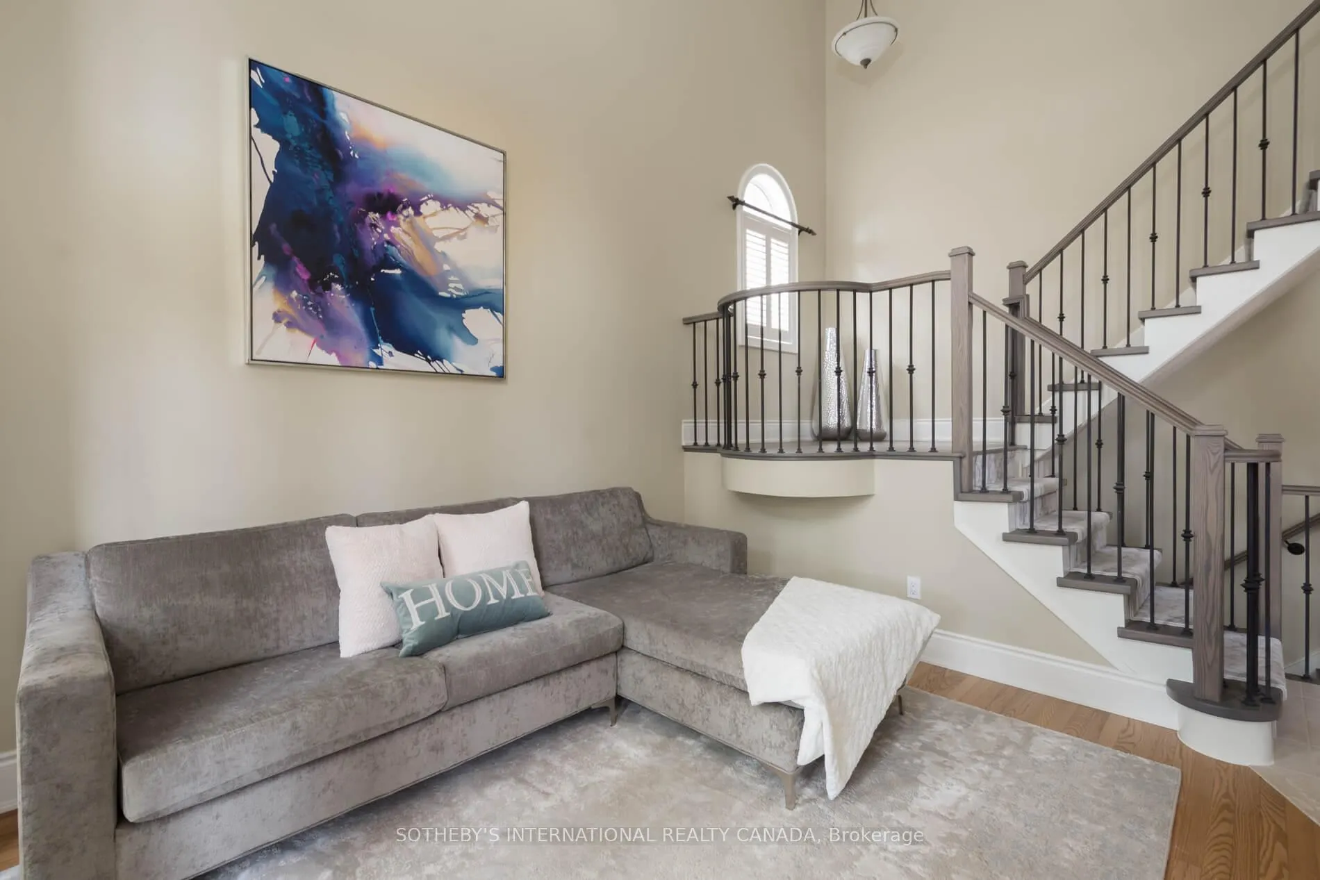 Photo 8 of 16 Saint Clare Boulevard, Vaughan, Vellore Village — HOMEH