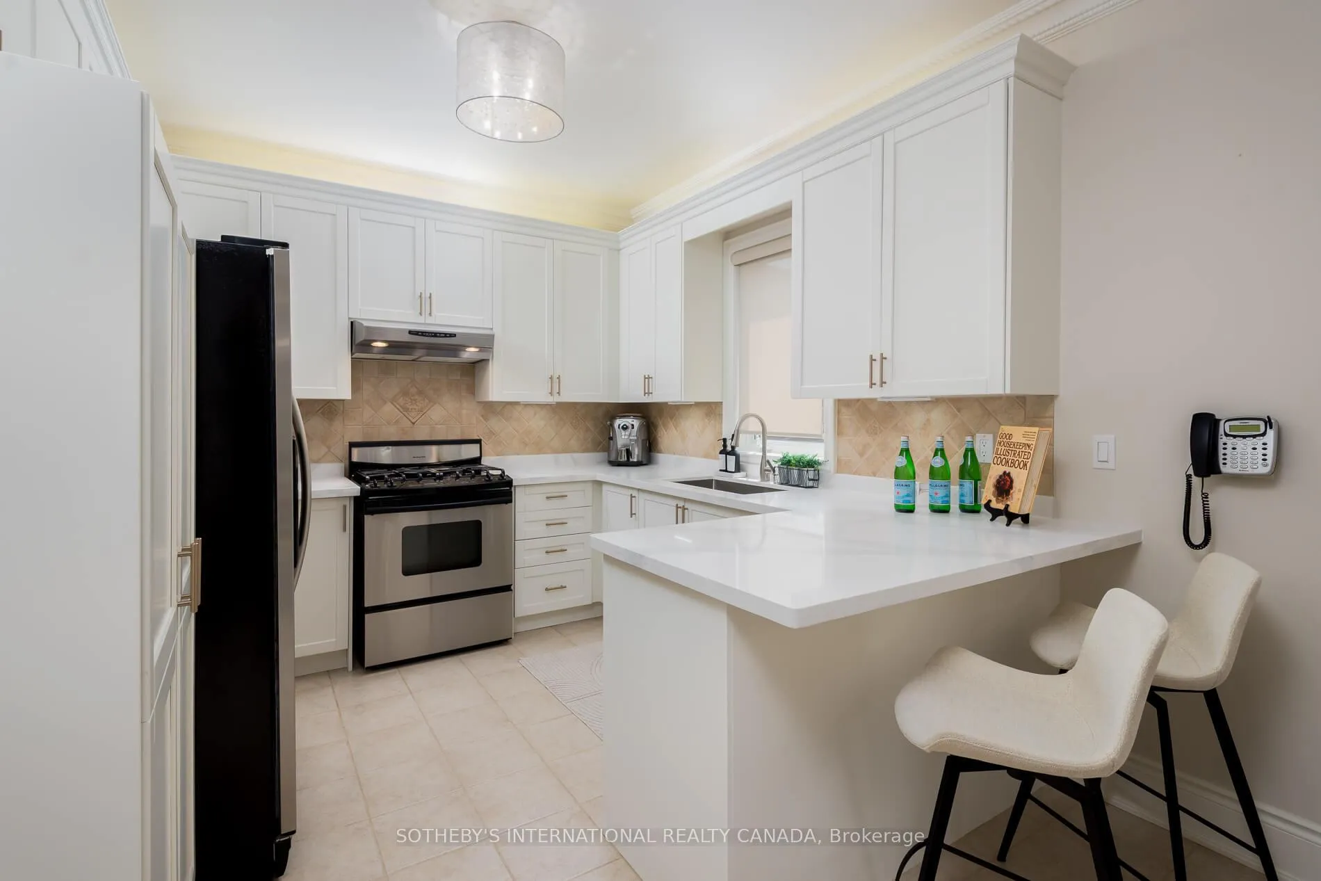 Photo 14 of 16 Saint Clare Boulevard, Vaughan, Vellore Village — HOMEH