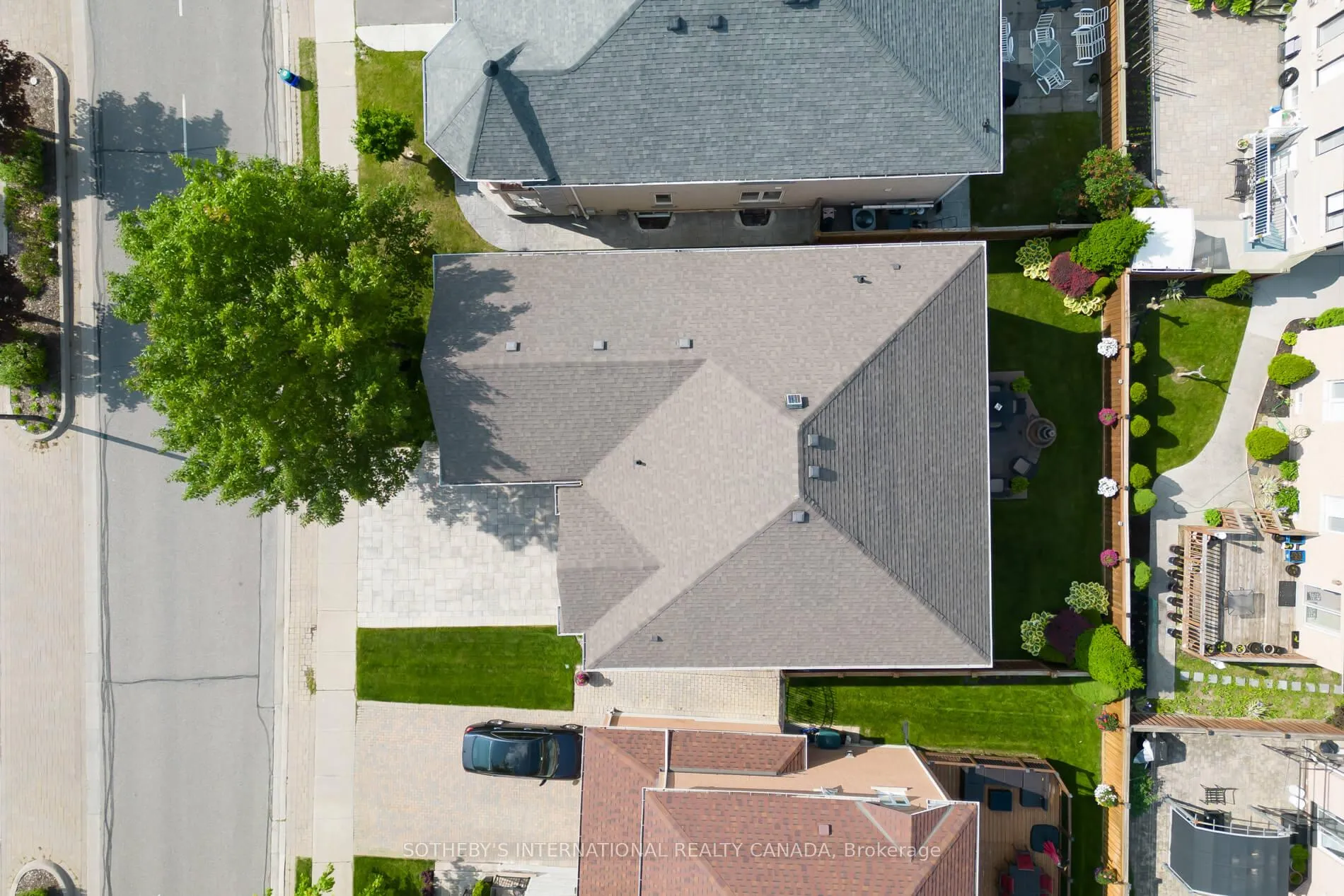 Photo 45 of 16 Saint Clare Boulevard, Vaughan, Vellore Village — HOMEH