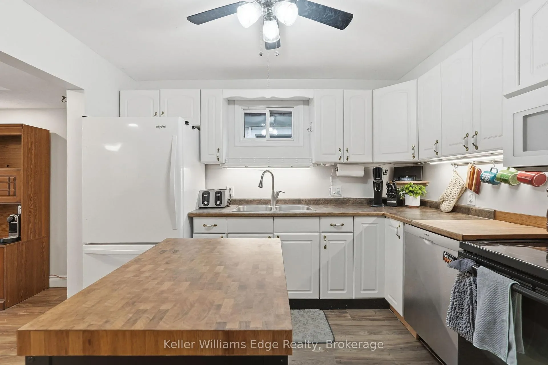 Photo 7 of 75 Cambridge Avenue, Hamilton, Crown Point — HOMEH