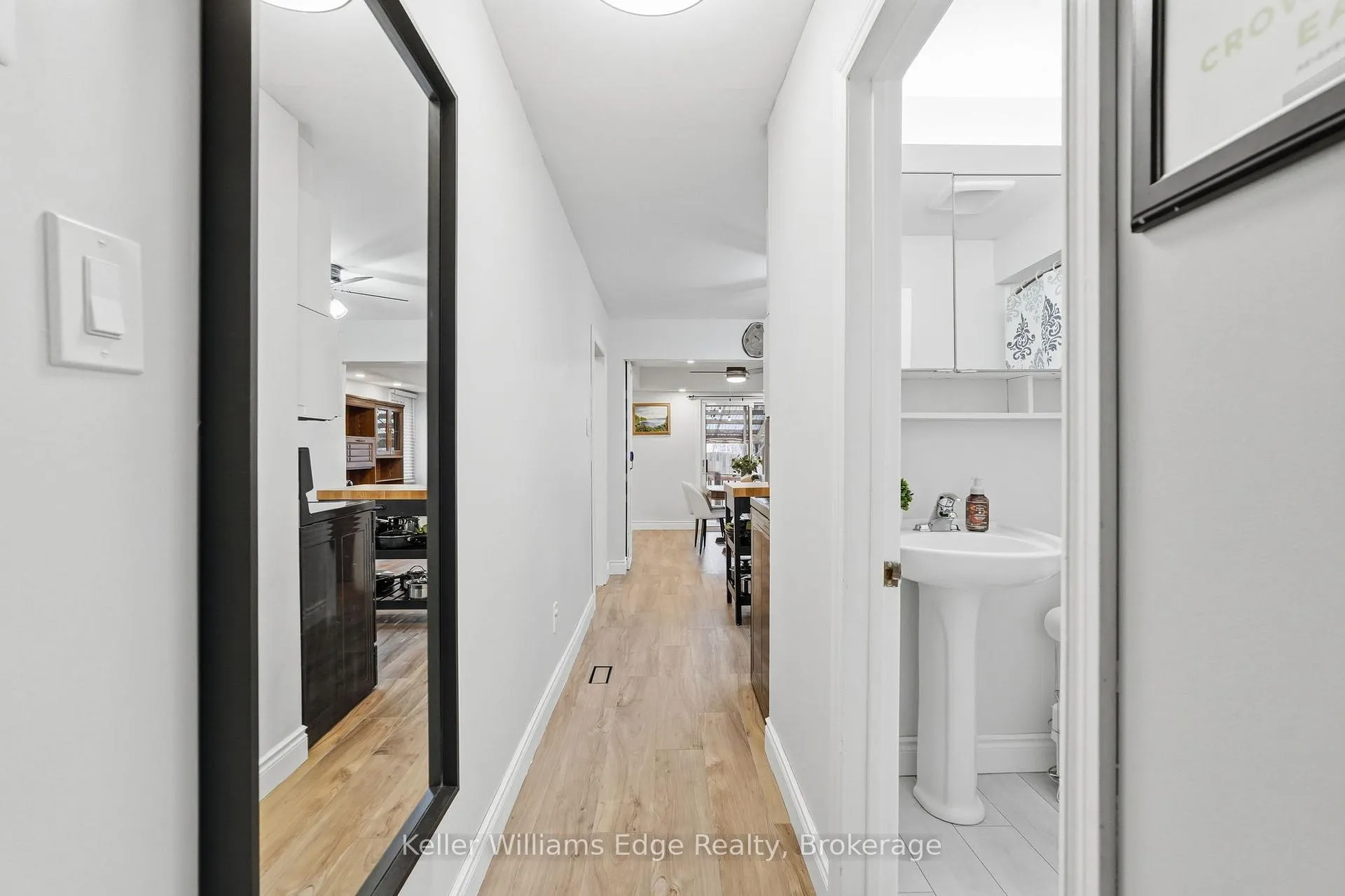 Photo 19 of 75 Cambridge Avenue, Hamilton, Crown Point — HOMEH