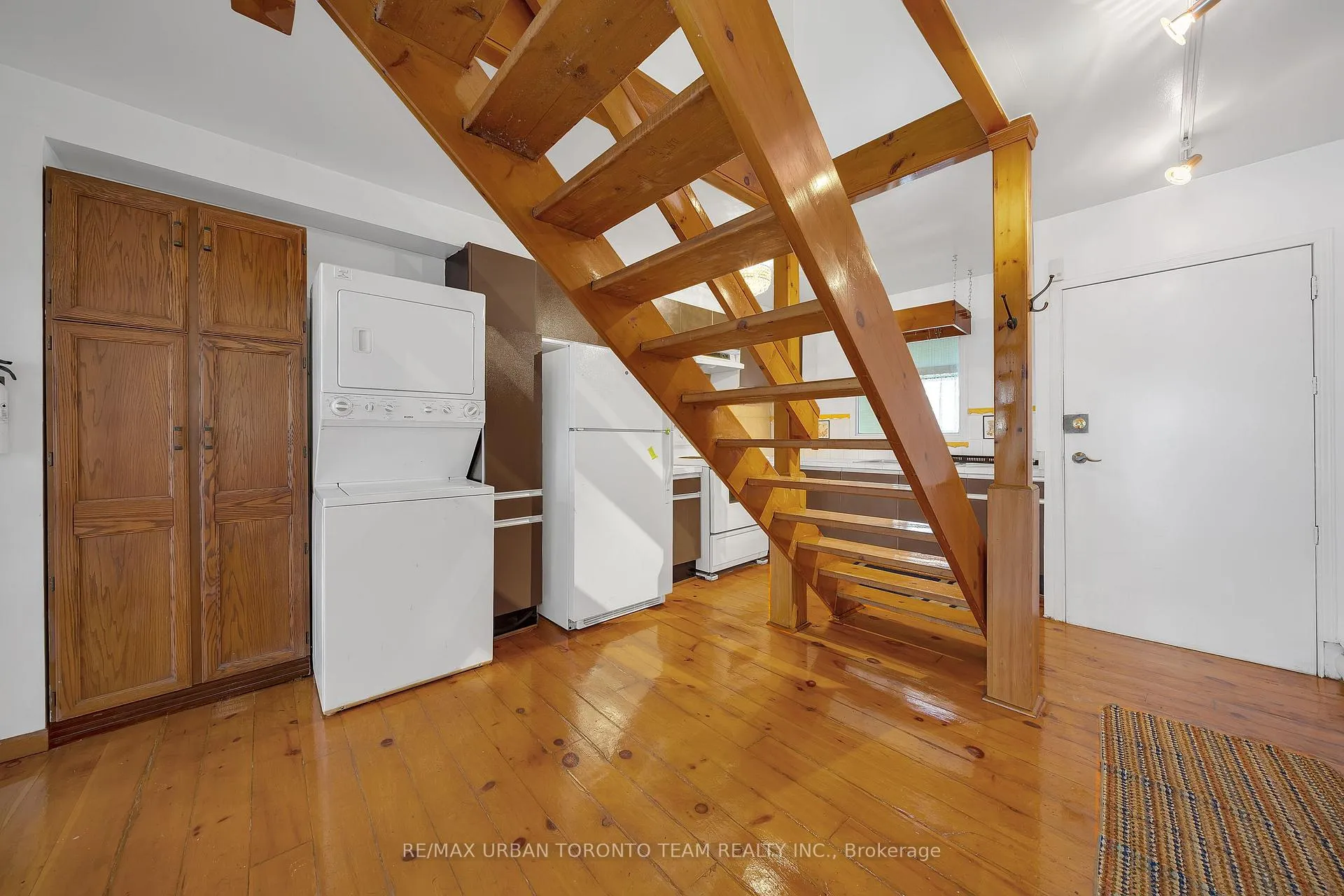 Photo 4 of Unit Unit #1, 14 Bright Street, Toronto, Moss Park — HOMEH