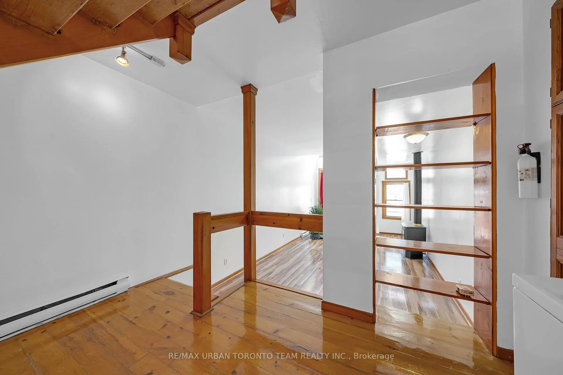 Photo 6 of Unit Unit #1, 14 Bright Street, Toronto, Moss Park — HOMEH