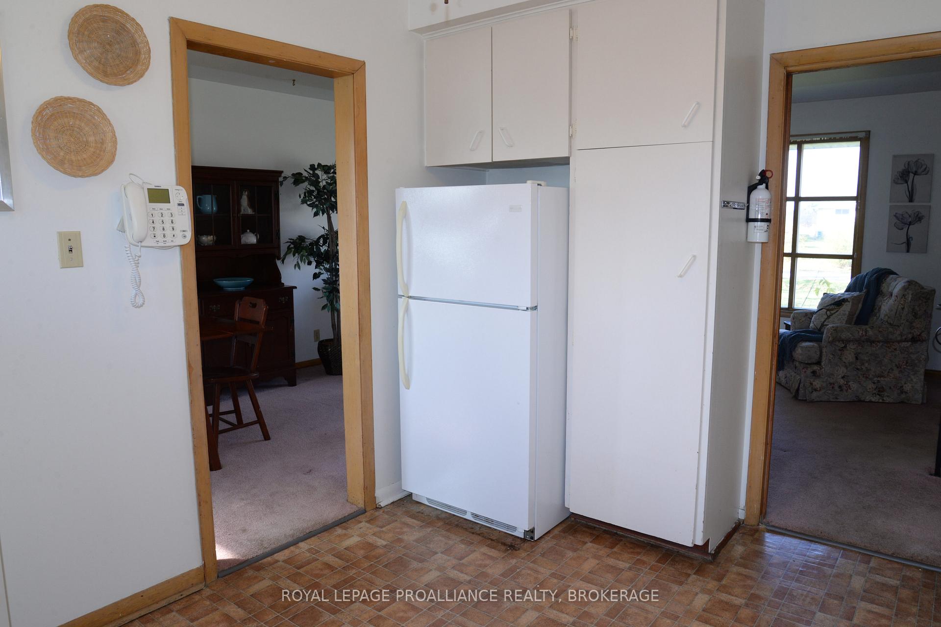 Photo 15 of 2229 Paul Boulevard N, Kingston, City North of 401 — HOMEH
