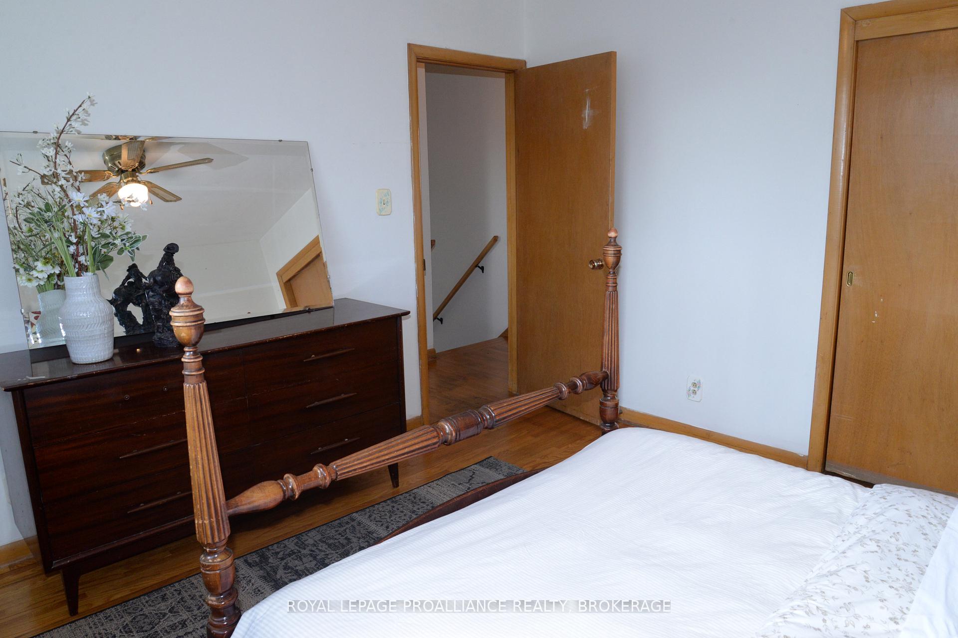 Photo 22 of 2229 Paul Boulevard N, Kingston, City North of 401 — HOMEH
