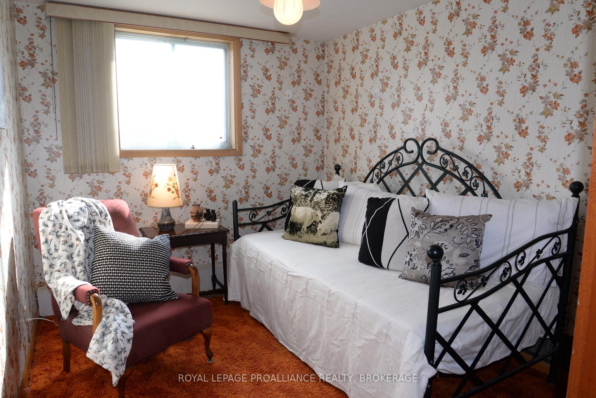 Photo 25 of 2229 Paul Boulevard N, Kingston, City North of 401 — HOMEH