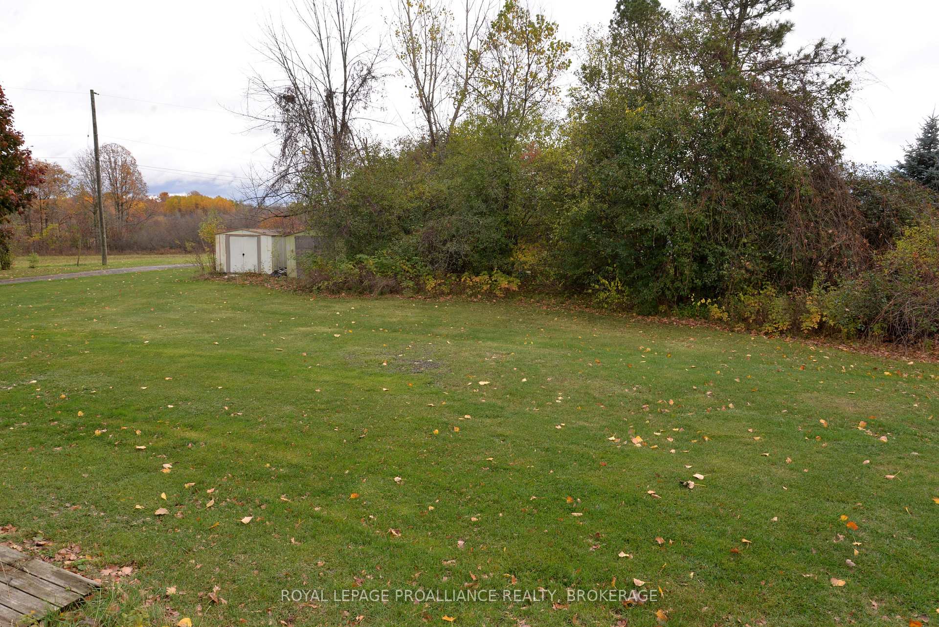 Photo 34 of 2229 Paul Boulevard N, Kingston, City North of 401 — HOMEH