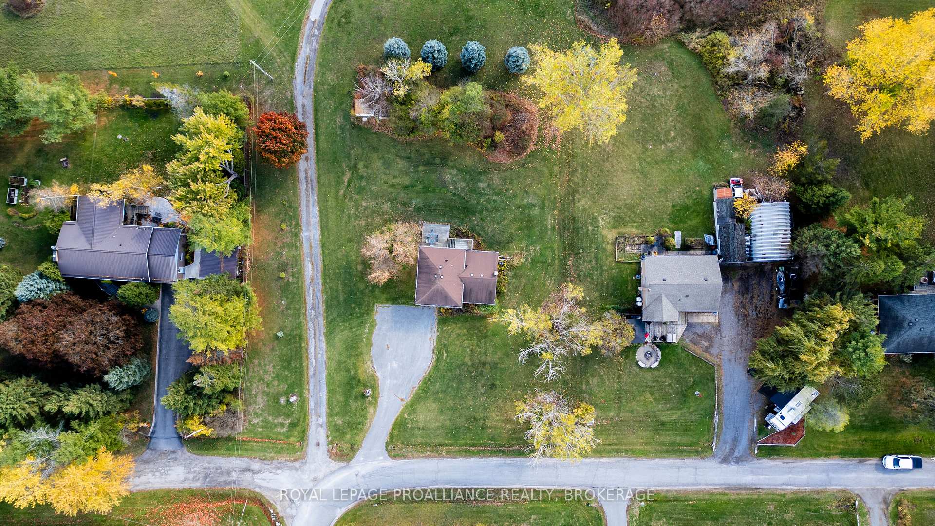 Photo 36 of 2229 Paul Boulevard N, Kingston, City North of 401 — HOMEH