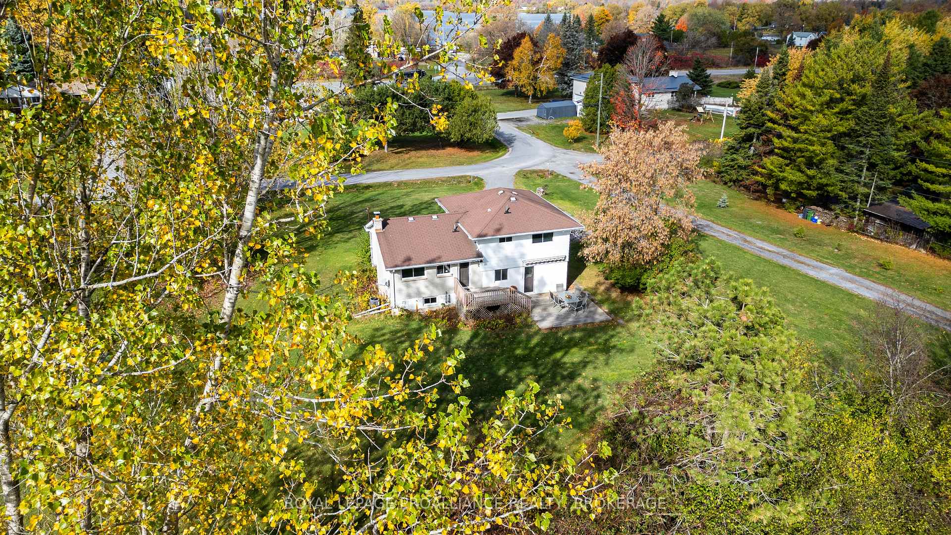 Photo 41 of 2229 Paul Boulevard N, Kingston, City North of 401 — HOMEH