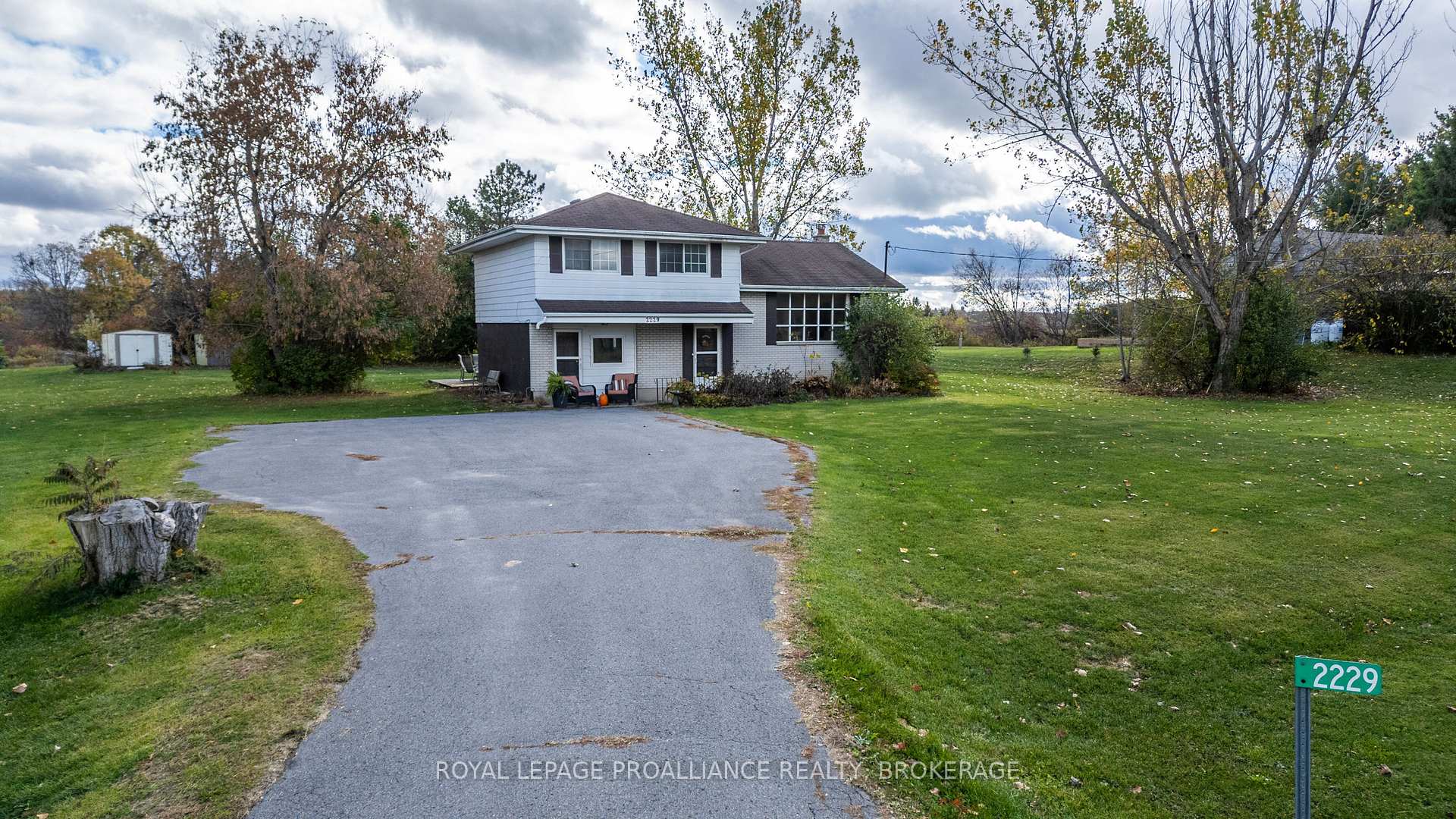 Photo 43 of 2229 Paul Boulevard N, Kingston, City North of 401 — HOMEH