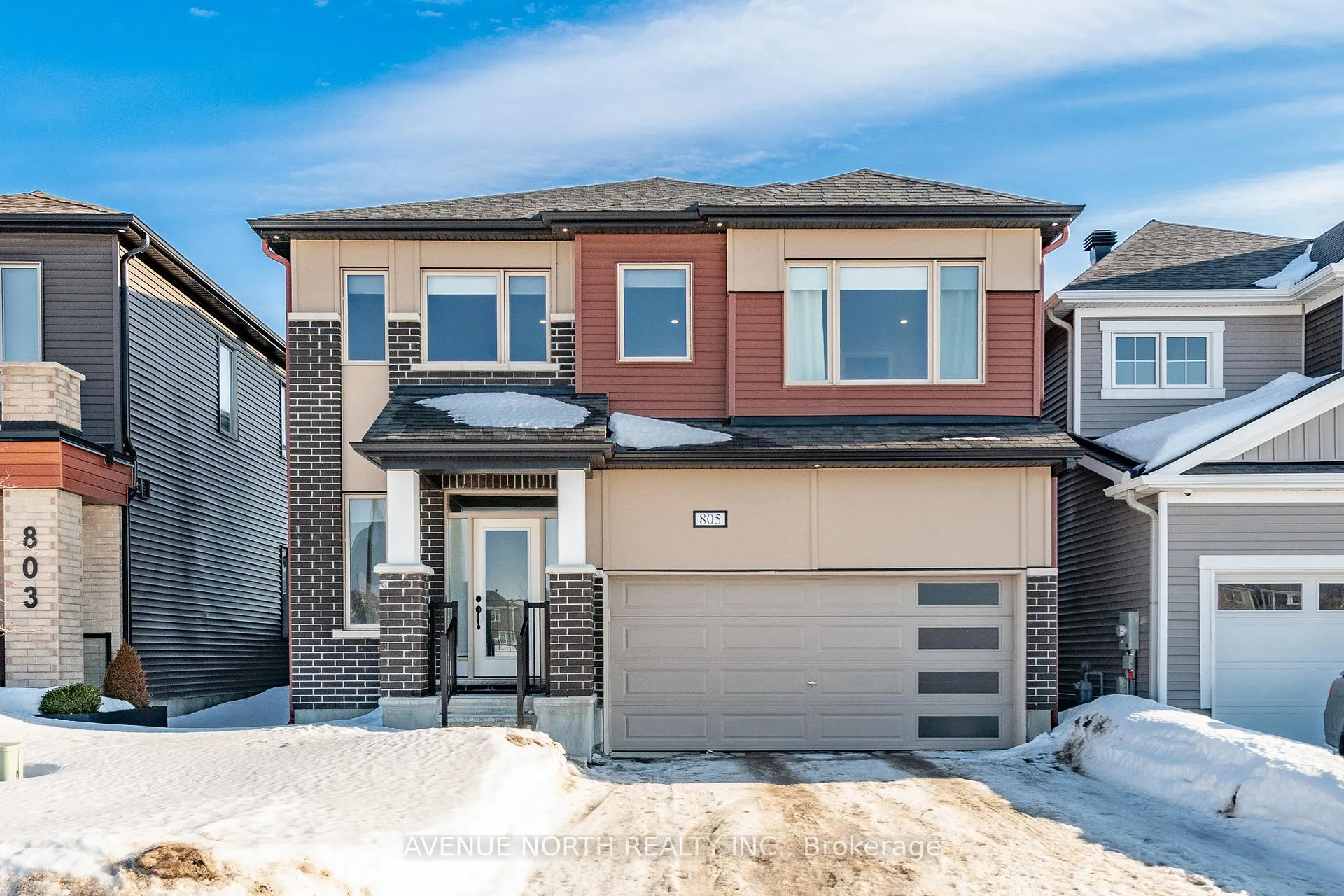 Photo 2 of 805 Henslows Circle, Ottawa, Avalon West — HOMEH