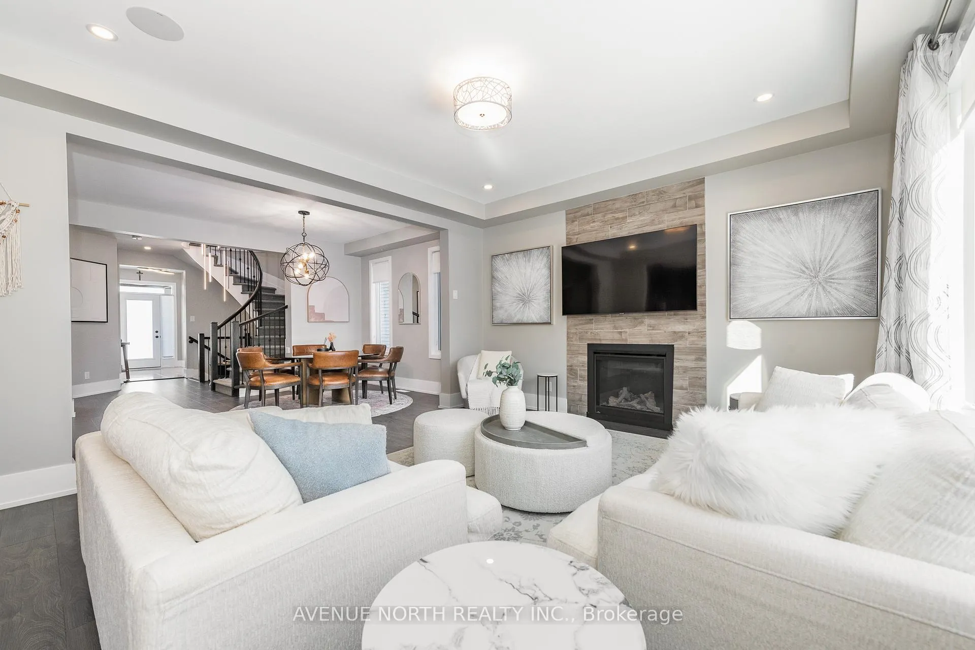 Photo 16 of 805 Henslows Circle, Ottawa, Avalon West — HOMEH