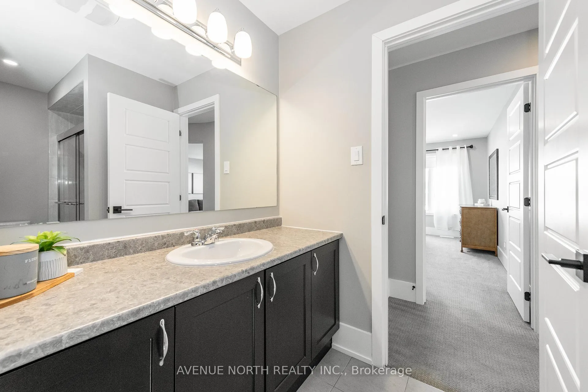 Photo 44 of 805 Henslows Circle, Ottawa, Avalon West — HOMEH