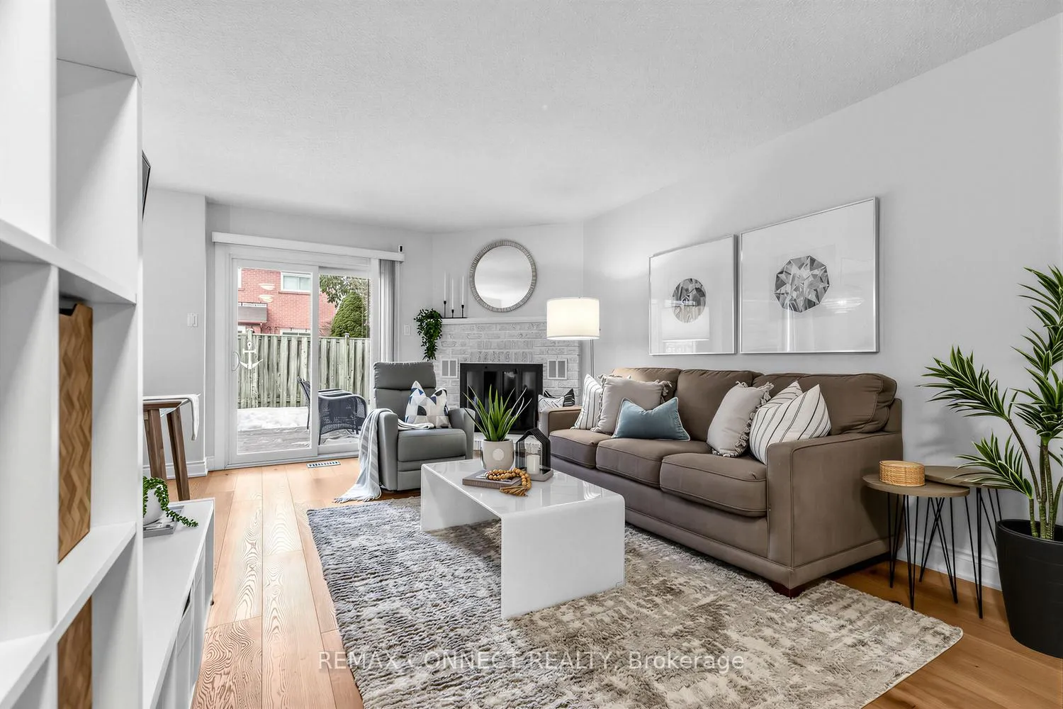 Photo 4 of 123 Chatfield Drive, Ajax, Central West — HOMEH