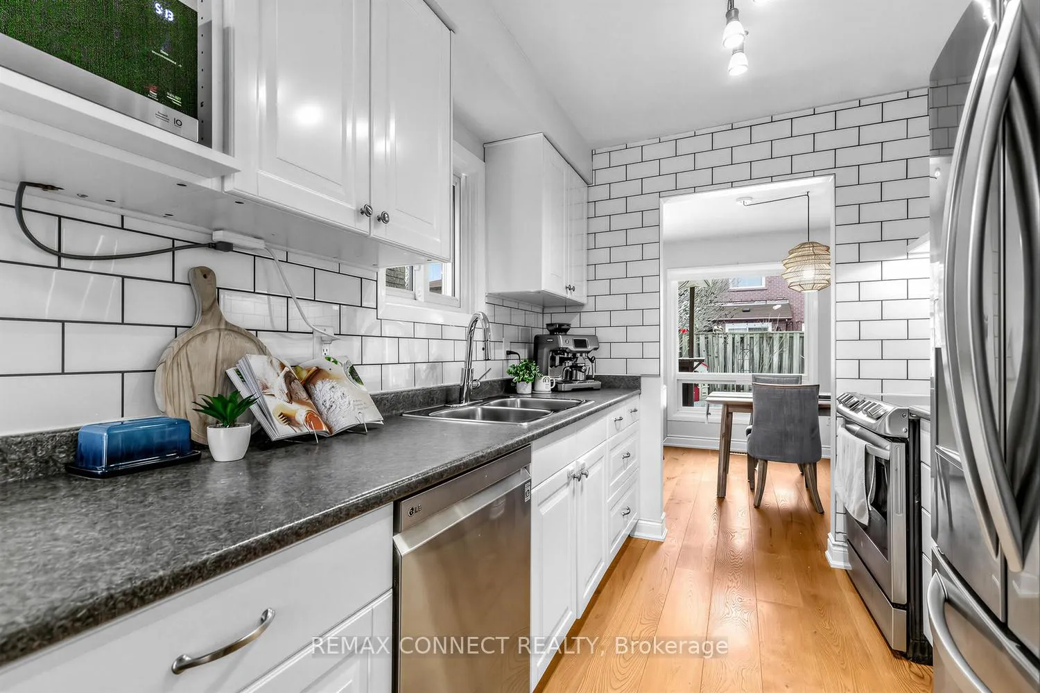 Photo 6 of 123 Chatfield Drive, Ajax, Central West — HOMEH