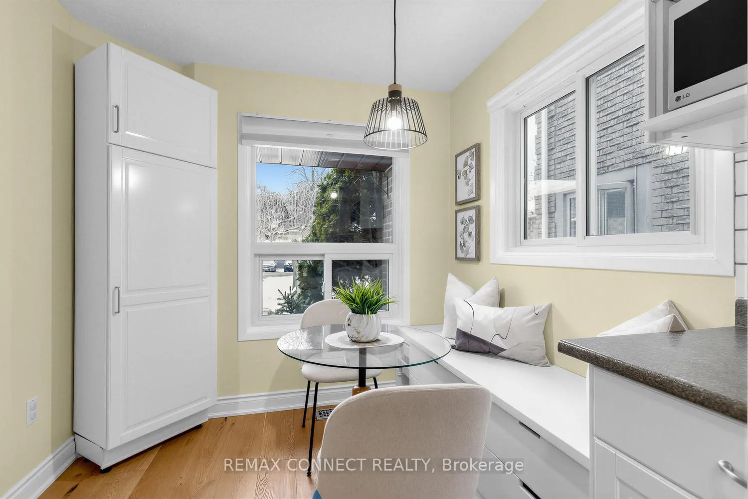 Photo 13 of 123 Chatfield Drive, Ajax, Central West — HOMEH