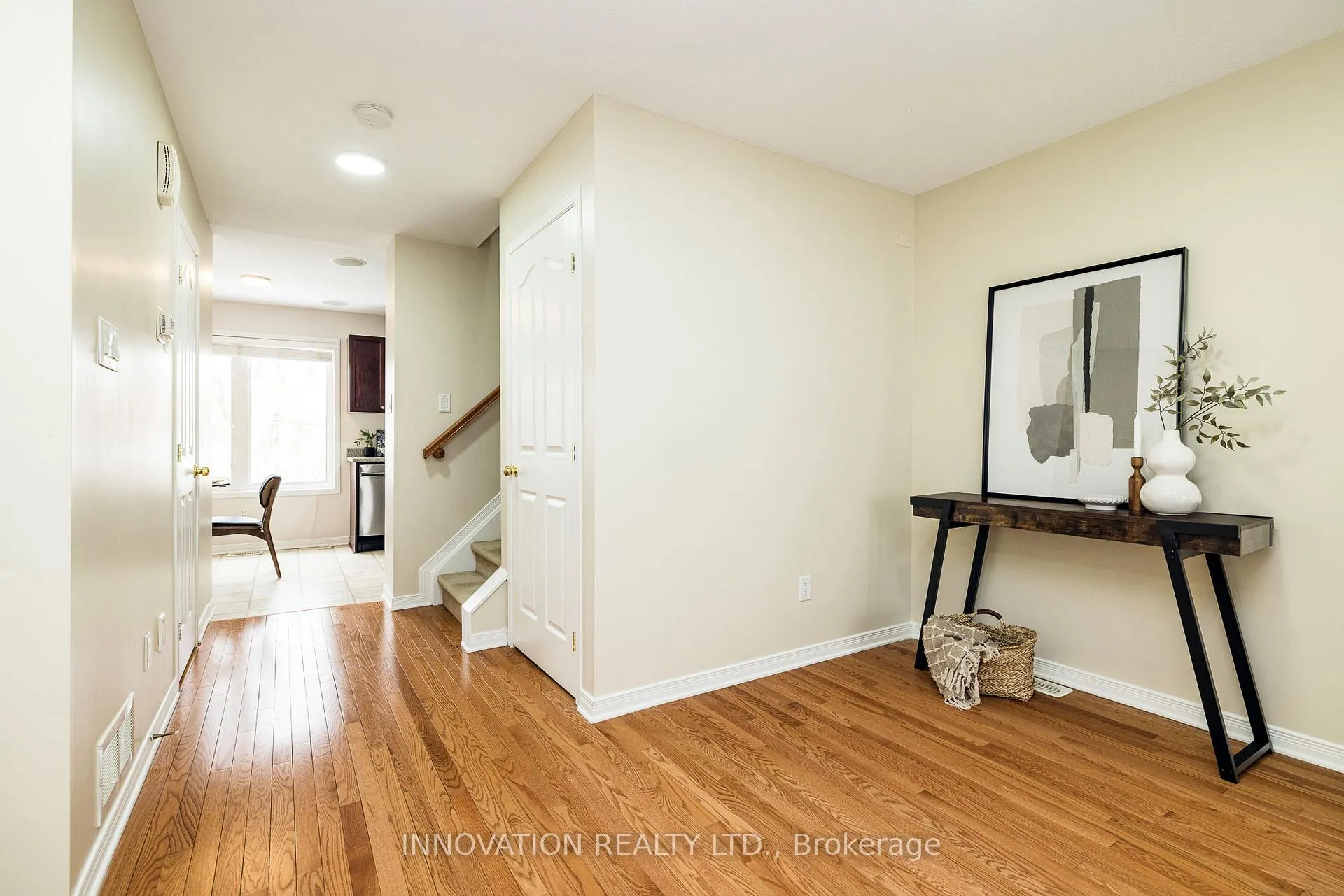 Photo 10 of 177 Fordham Private, Ottawa, Central Park — HOMEH