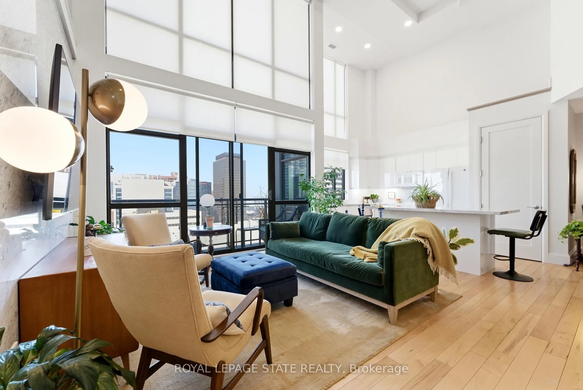 Photo 9 of Unit 4, 112 King Street E, Hamilton, Beasley — HOMEH