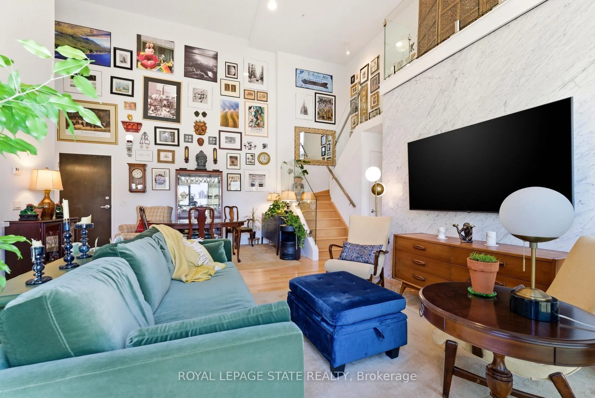Photo 10 of Unit 4, 112 King Street E, Hamilton, Beasley — HOMEH