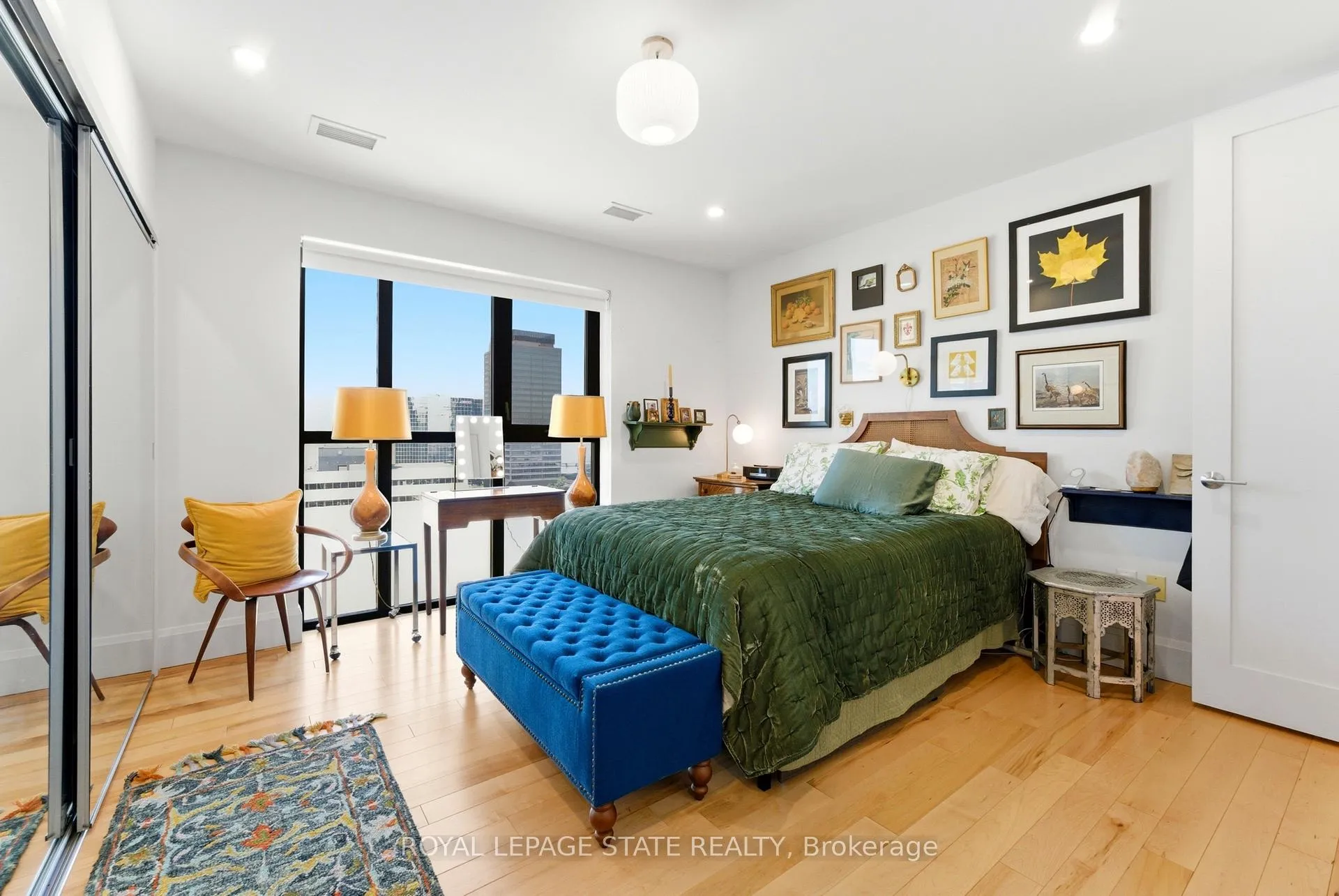 Photo 25 of Unit 4, 112 King Street E, Hamilton, Beasley — HOMEH